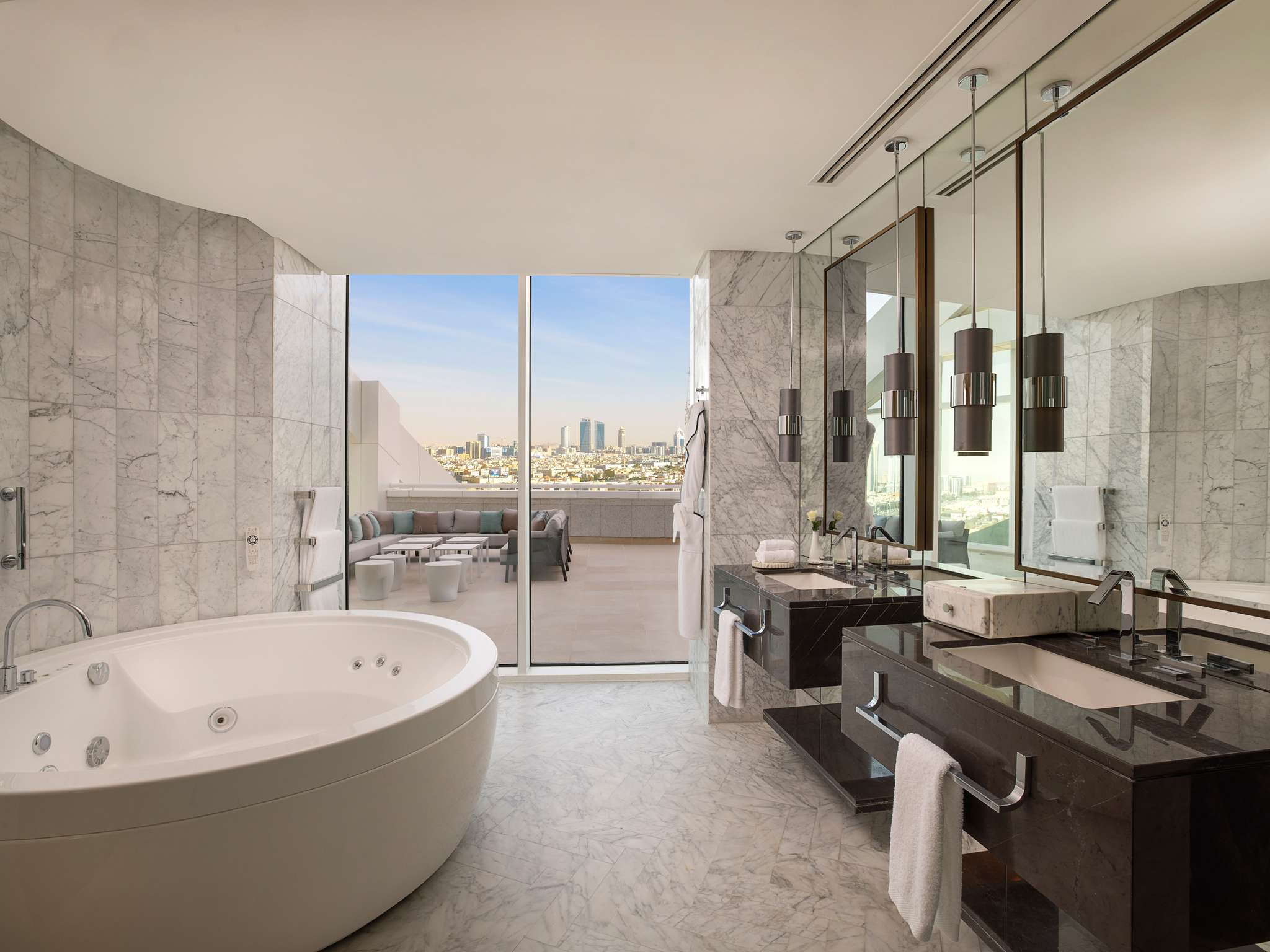 Photo - Sofitel Riyadh Hotel & Convention Centre