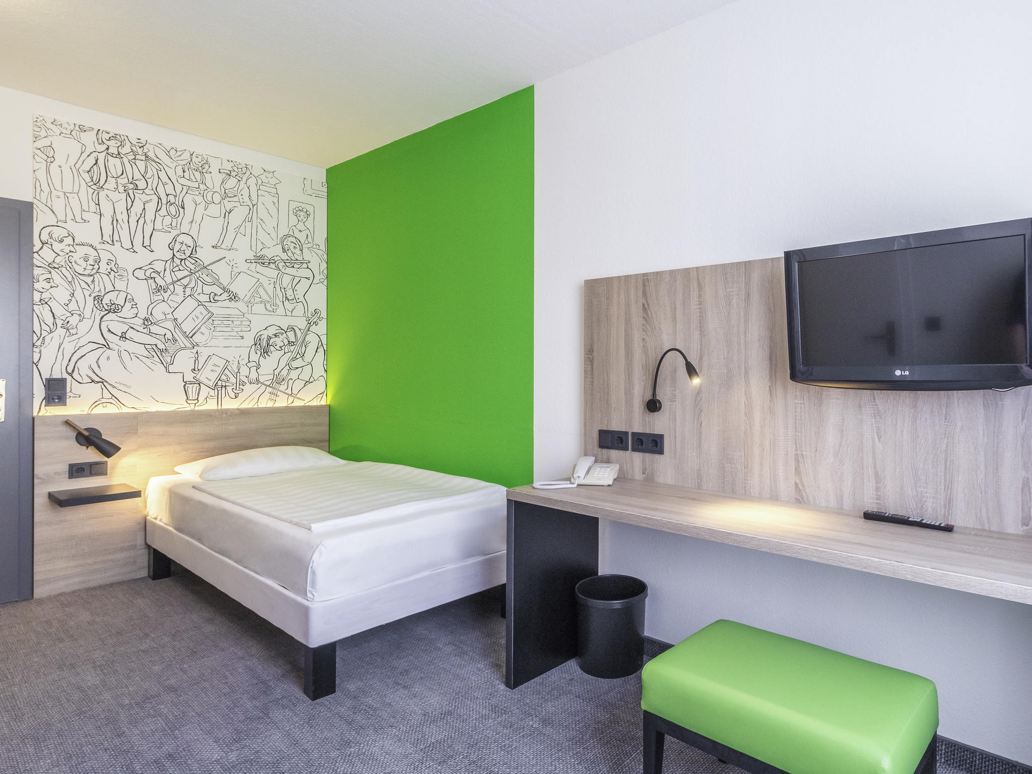 Photo - ibis Styles Halle