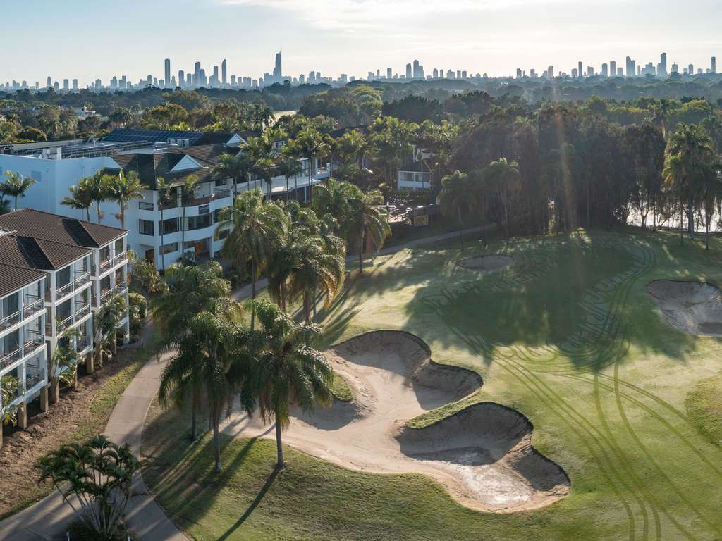 Mercure Gold Coast Resort - Image 3
