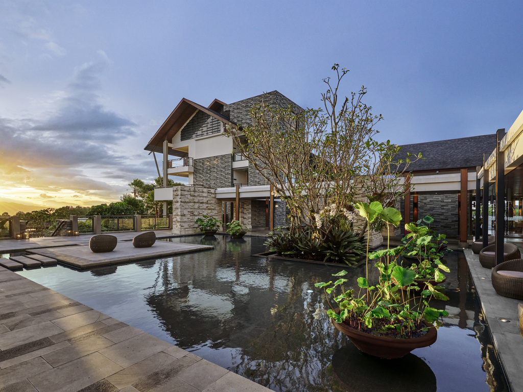 Pullman Ciawi Vimala Hills Resort Spa & Convention - Image 4