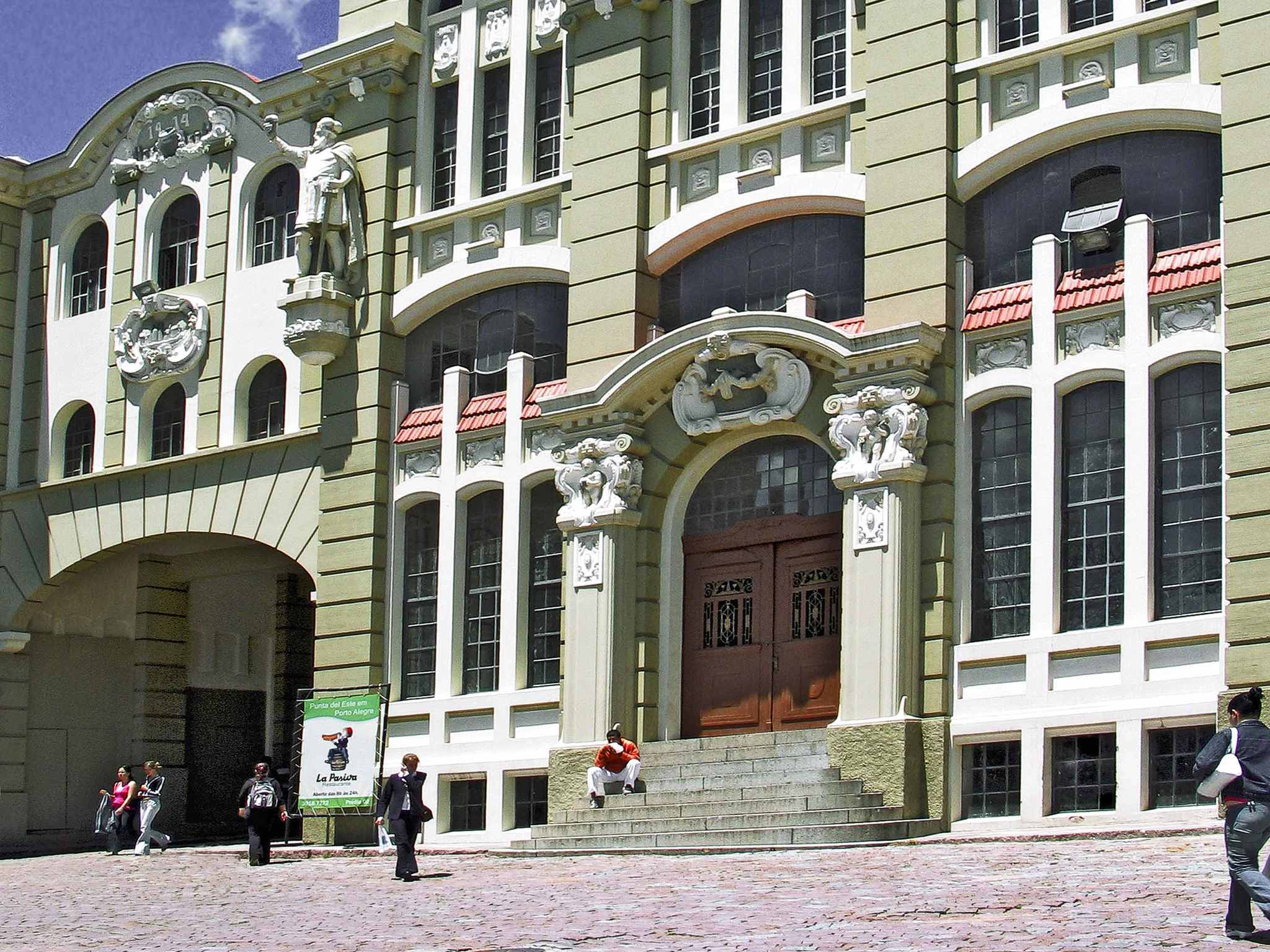 Photo - Ibis Styles Porto Alegre Centro