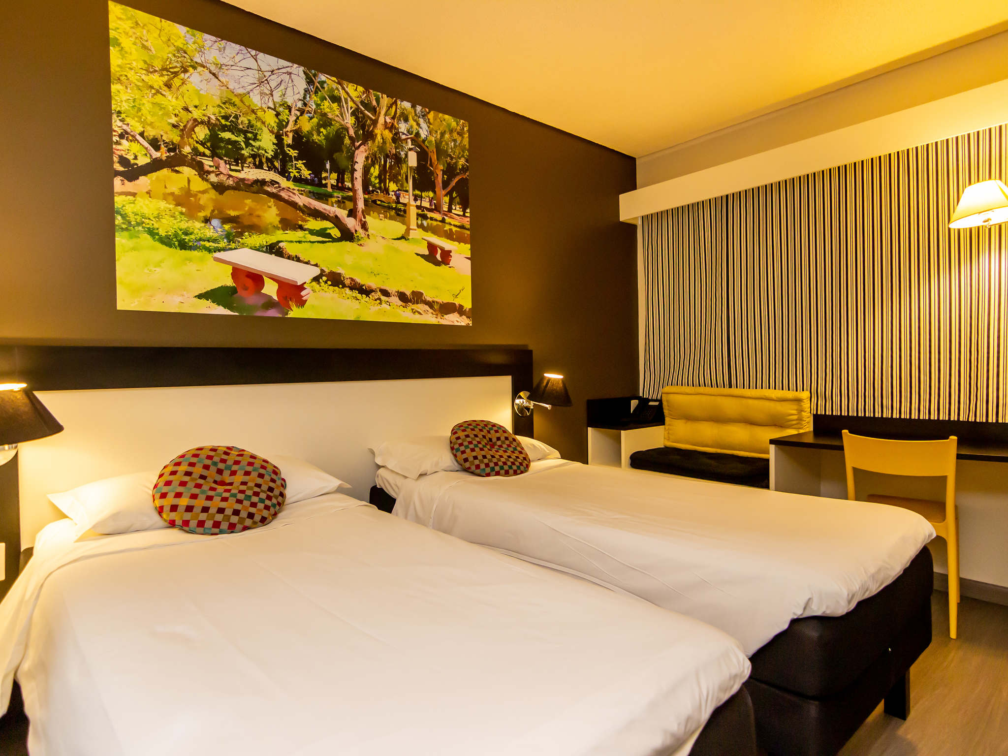 Foto - Ibis Styles Porto Alegre Centro