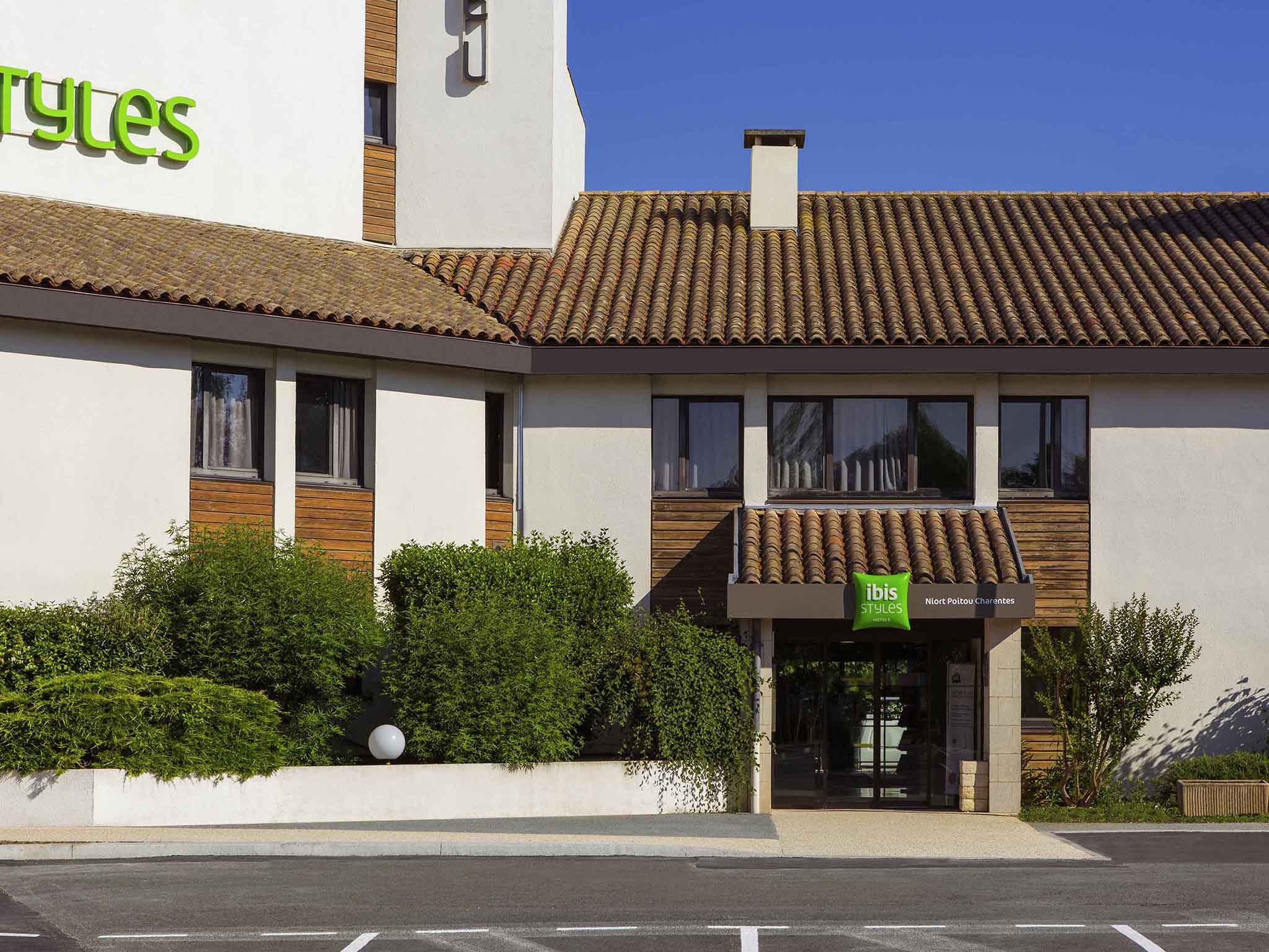 Hôtel à VOUILLE - ibis Styles Niort Poitou-Charentes