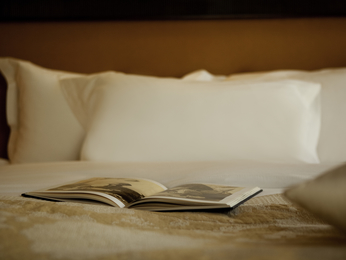 Classic Room with king-size bed, photo 4
