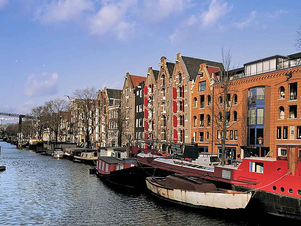 Ibis Styles Amsterdam Central Station - Image1