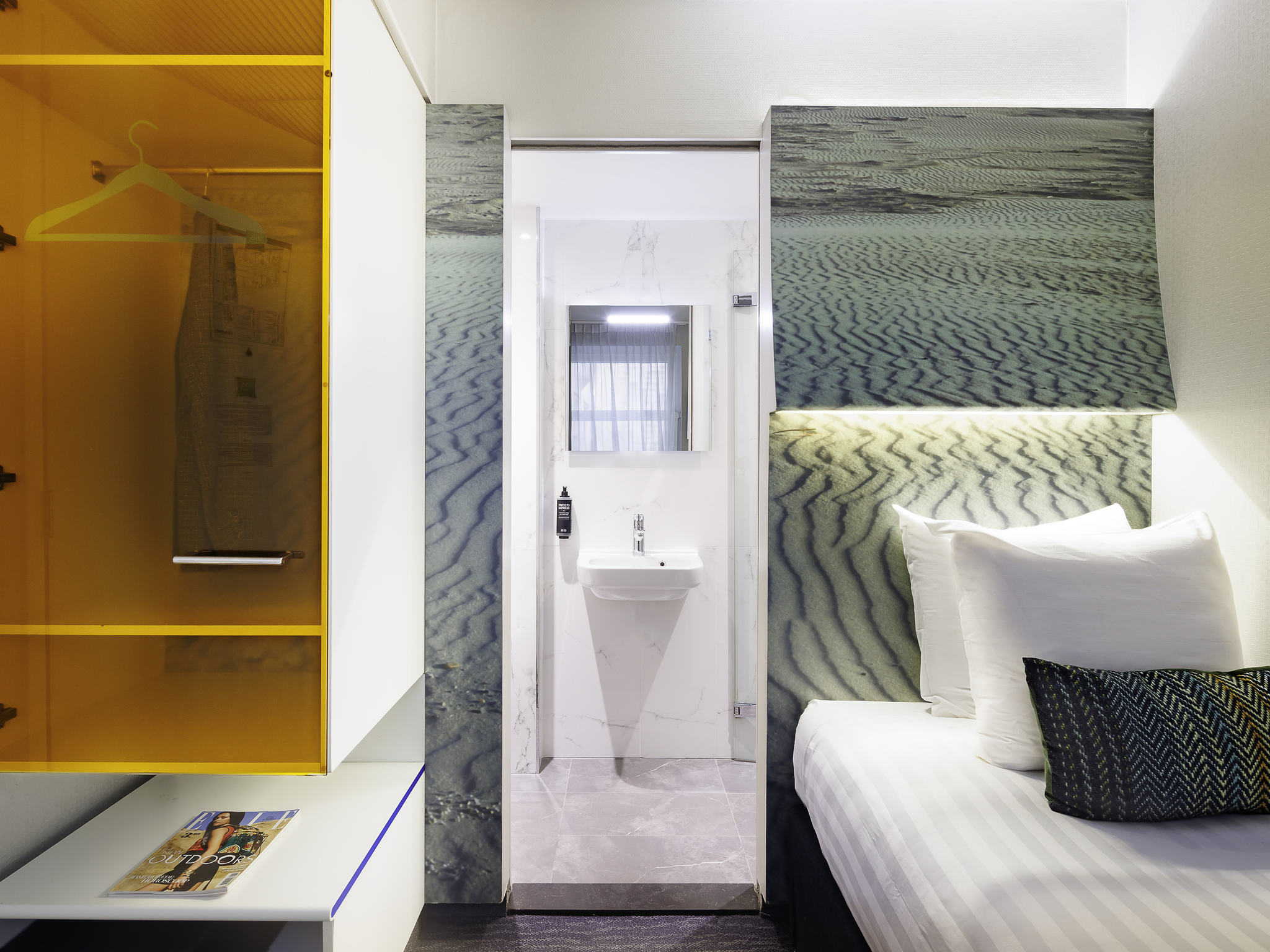 Photo - ibis Styles Amsterdam Central Station