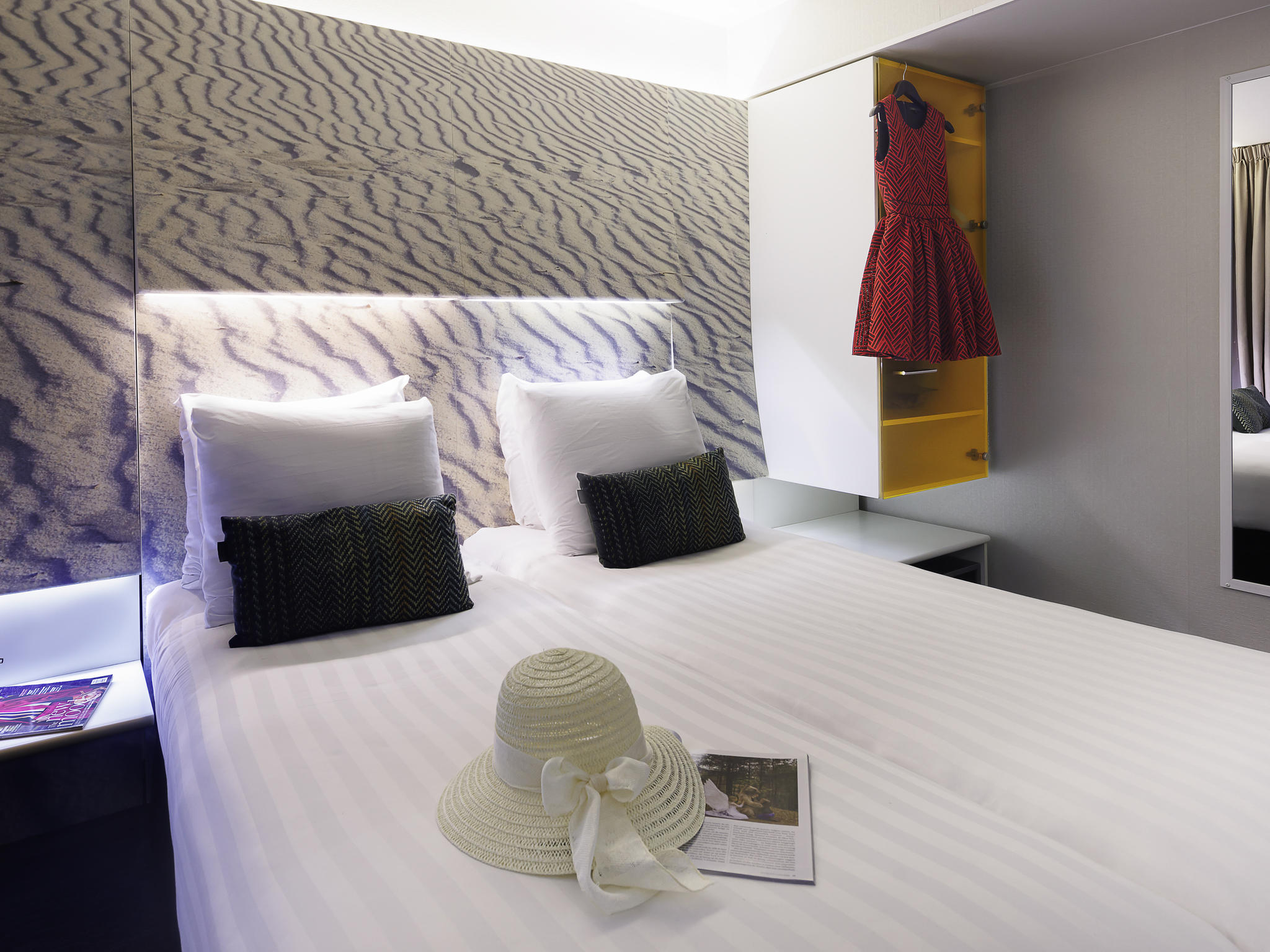 Photo - ibis Styles Amsterdam Central Station