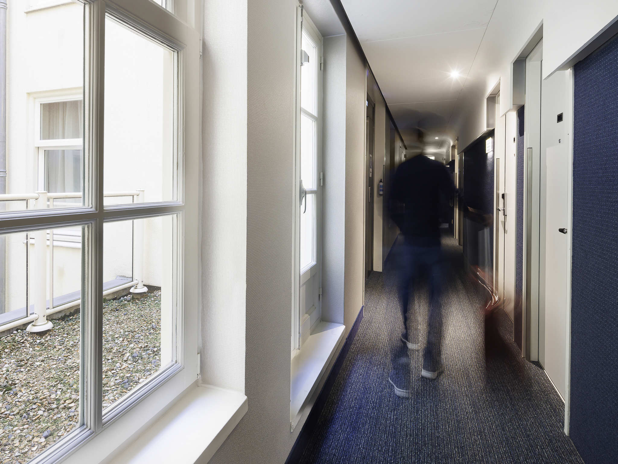 Photo - ibis Styles Amsterdam Central Station