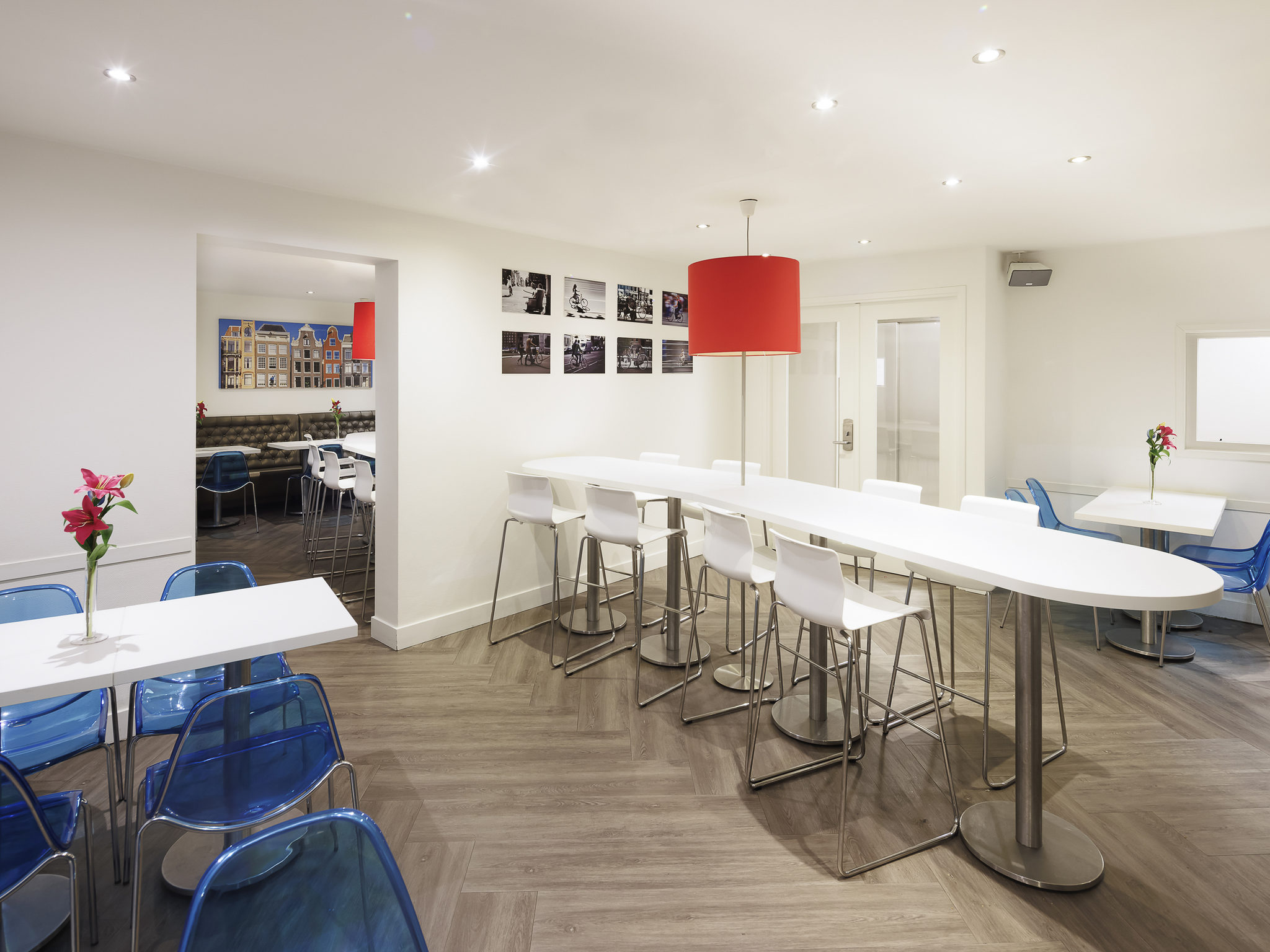 Photo - ibis Styles Amsterdam Central Station