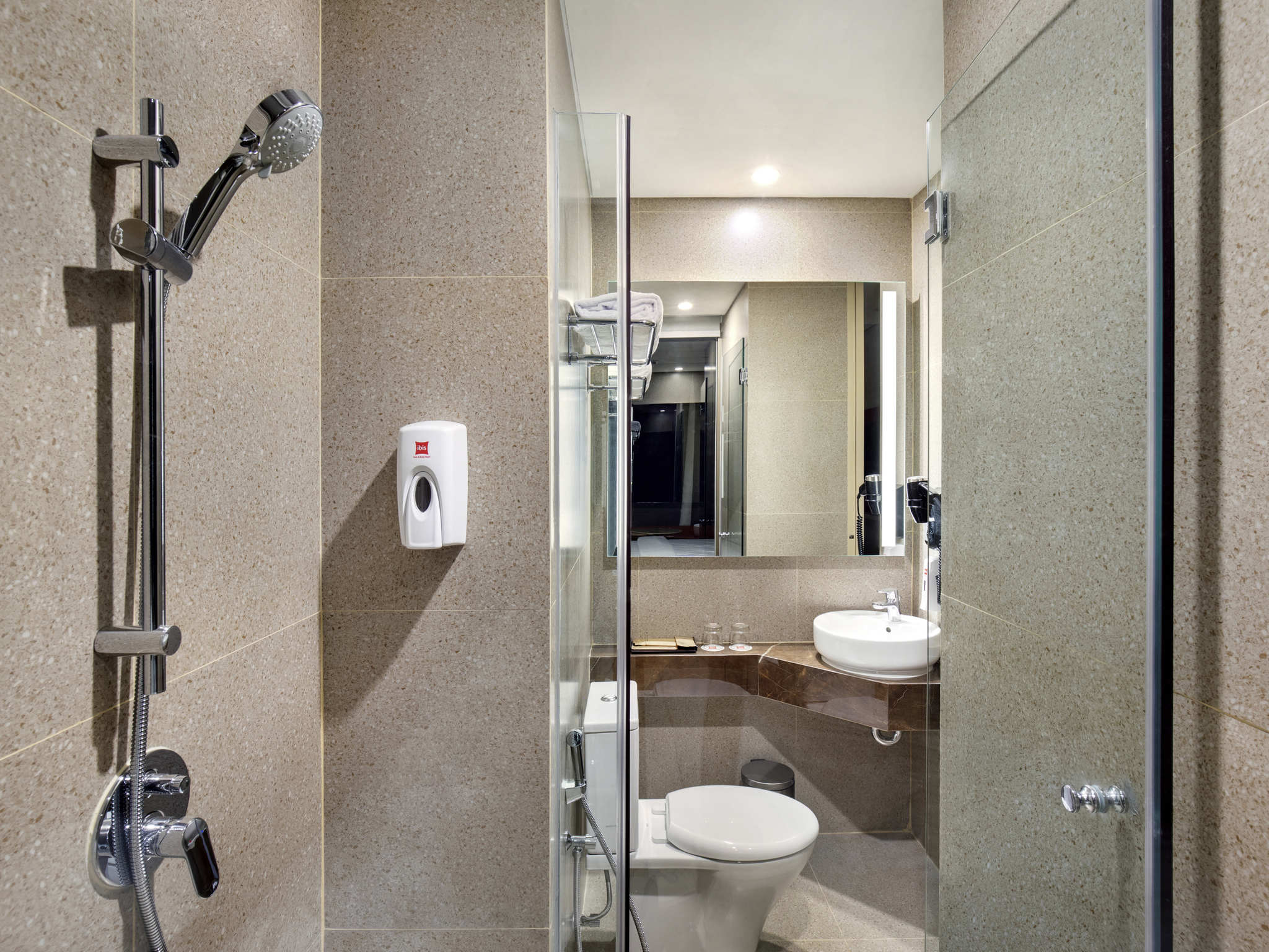 Foto - ibis Palembang Sanggar