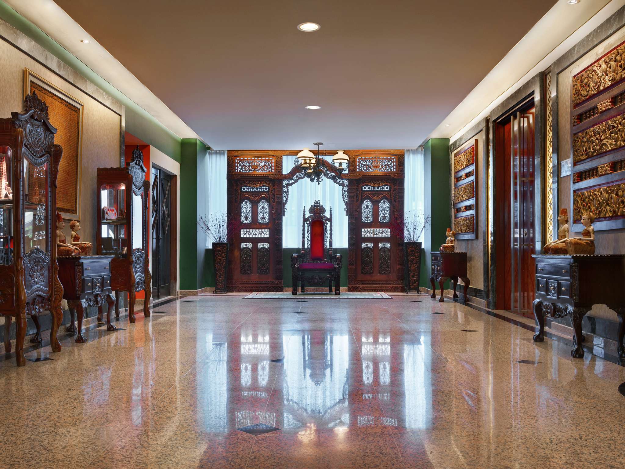 Photo - The Royal Surakarta Heritage - Handwritten Collection