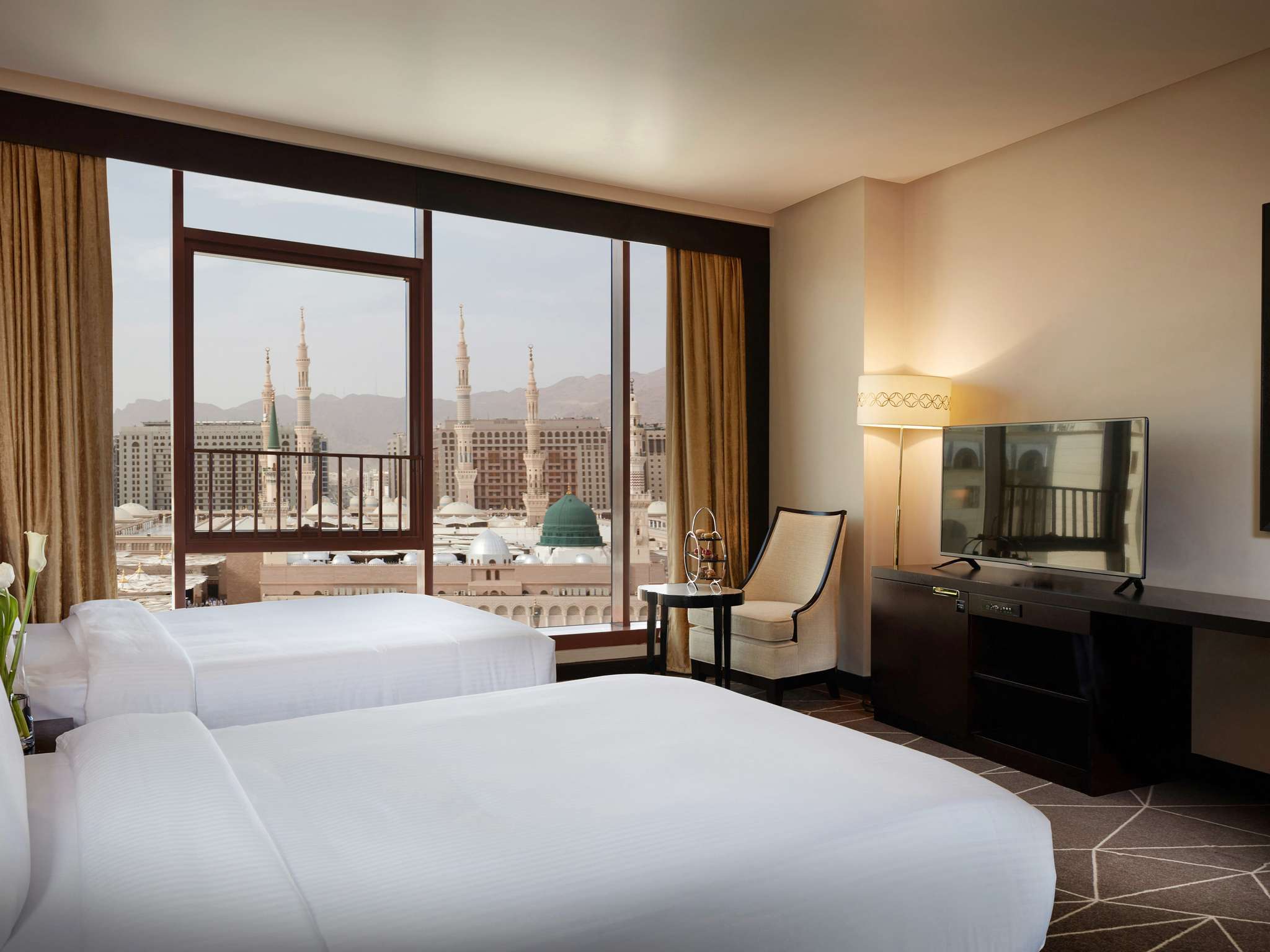 5 Star Hotel In Madina Pullman Zamzam Hotel Pullman Zamzam Madina