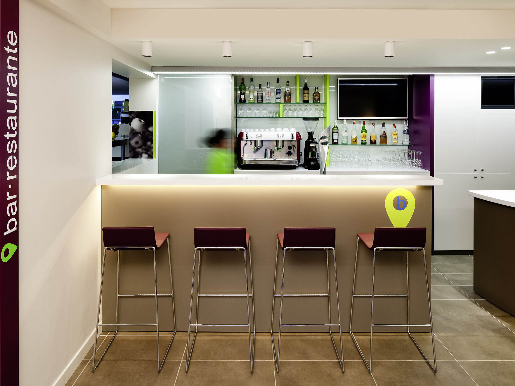 Photo - Hotel Ibis Styles Lleida Torrefarrera
