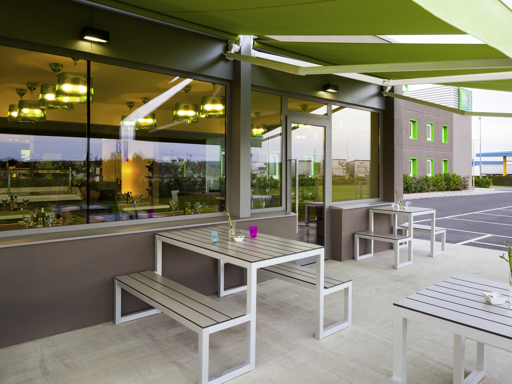 ibis Styles Lleida Torrefarrera - Image 3