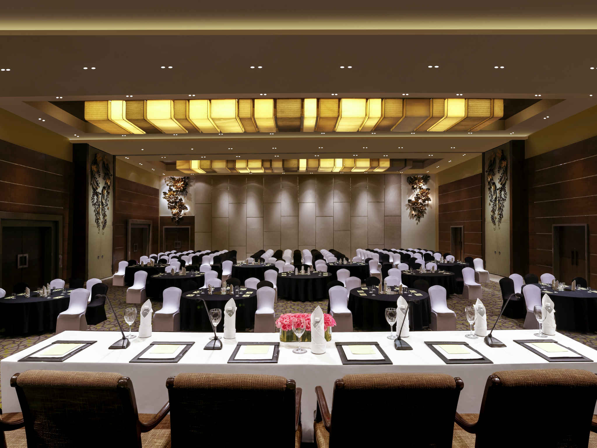 Hotel In Vadodara Grand Mercure Surya Palace Meetings And Events Grand Mercure Vadodara Surya Palace