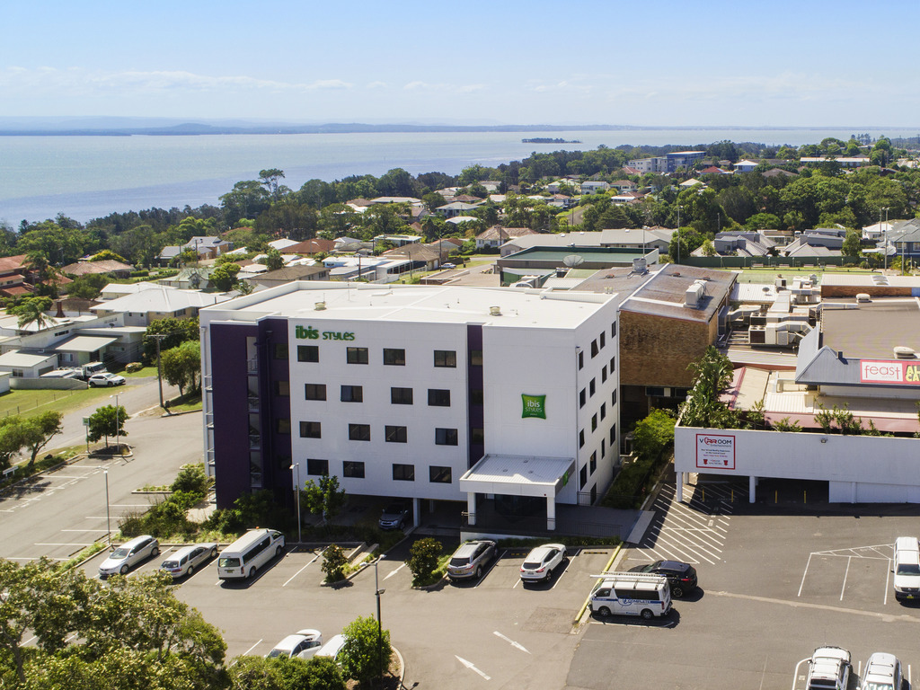 ibis Styles The Entrance - Image 1