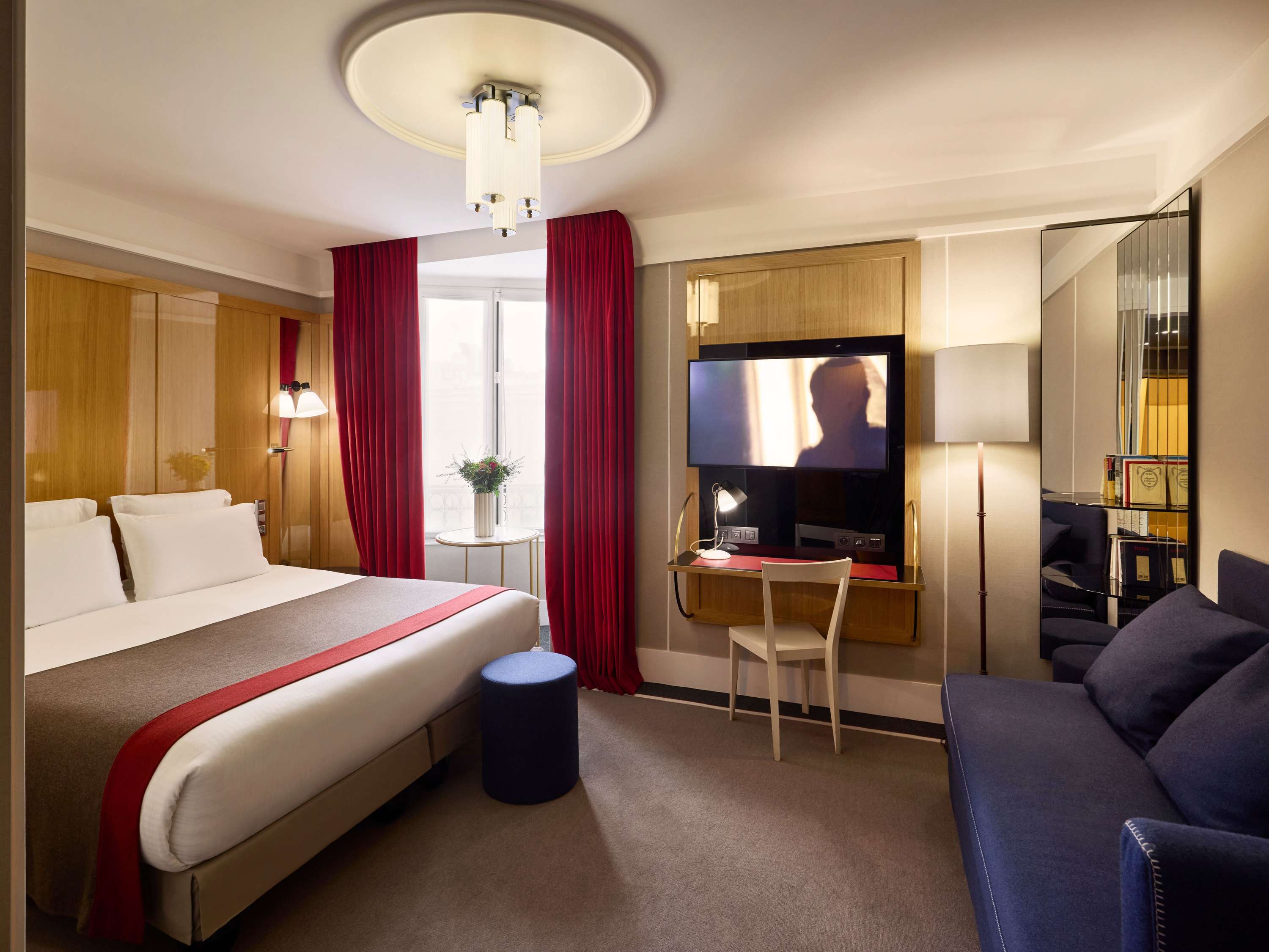 JUNIOR SUITE, 1 lit King et 1 méridienne — photo 1