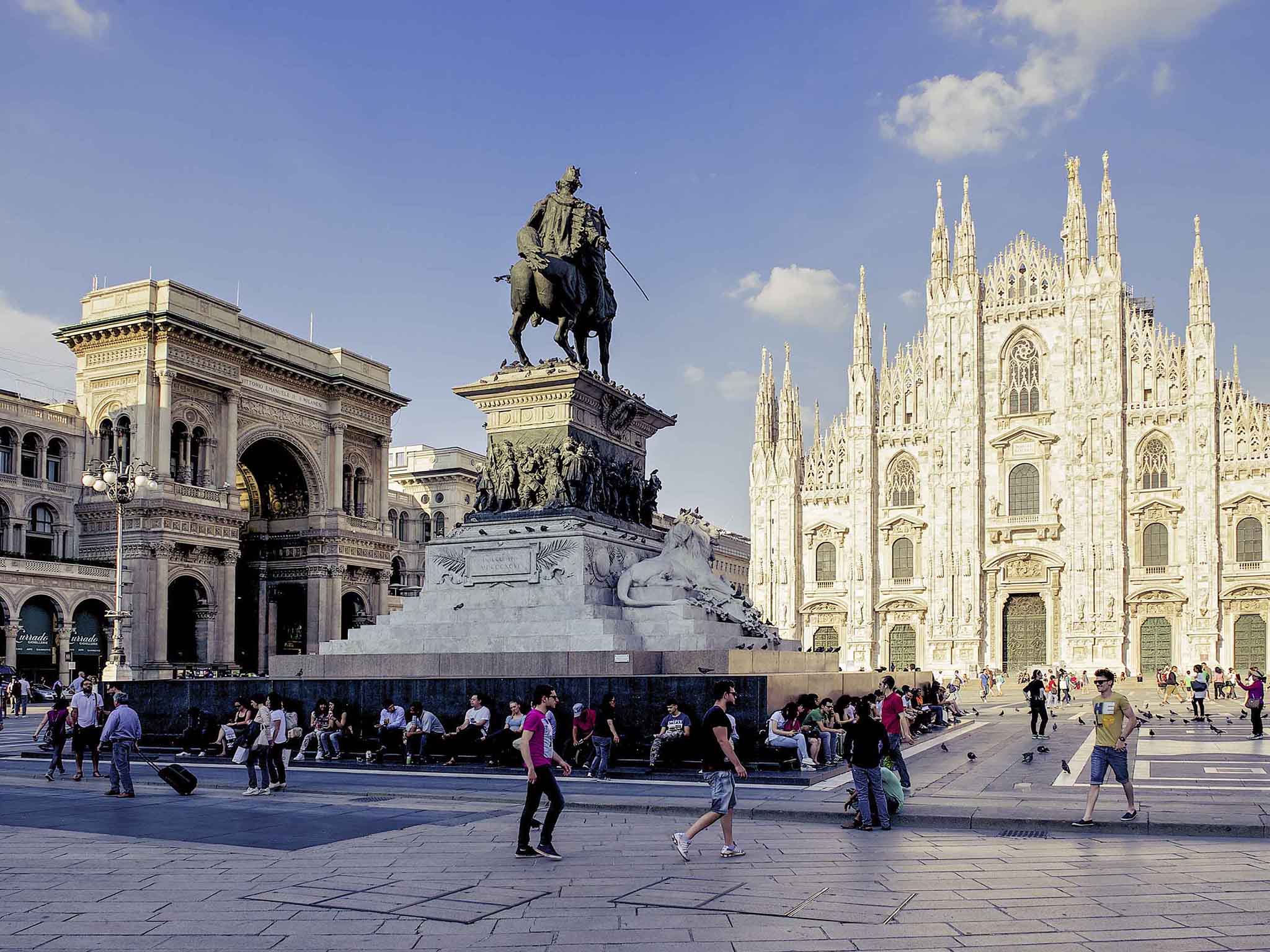 Foto - Ibis Milano Fiera