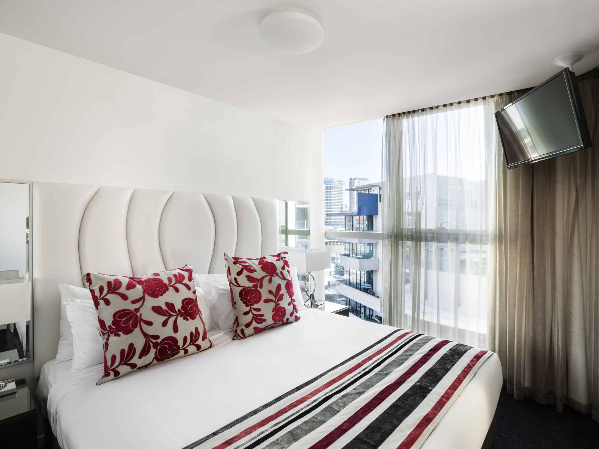 Photo - The Sebel Residences Melbourne Docklands Serviced Apartments