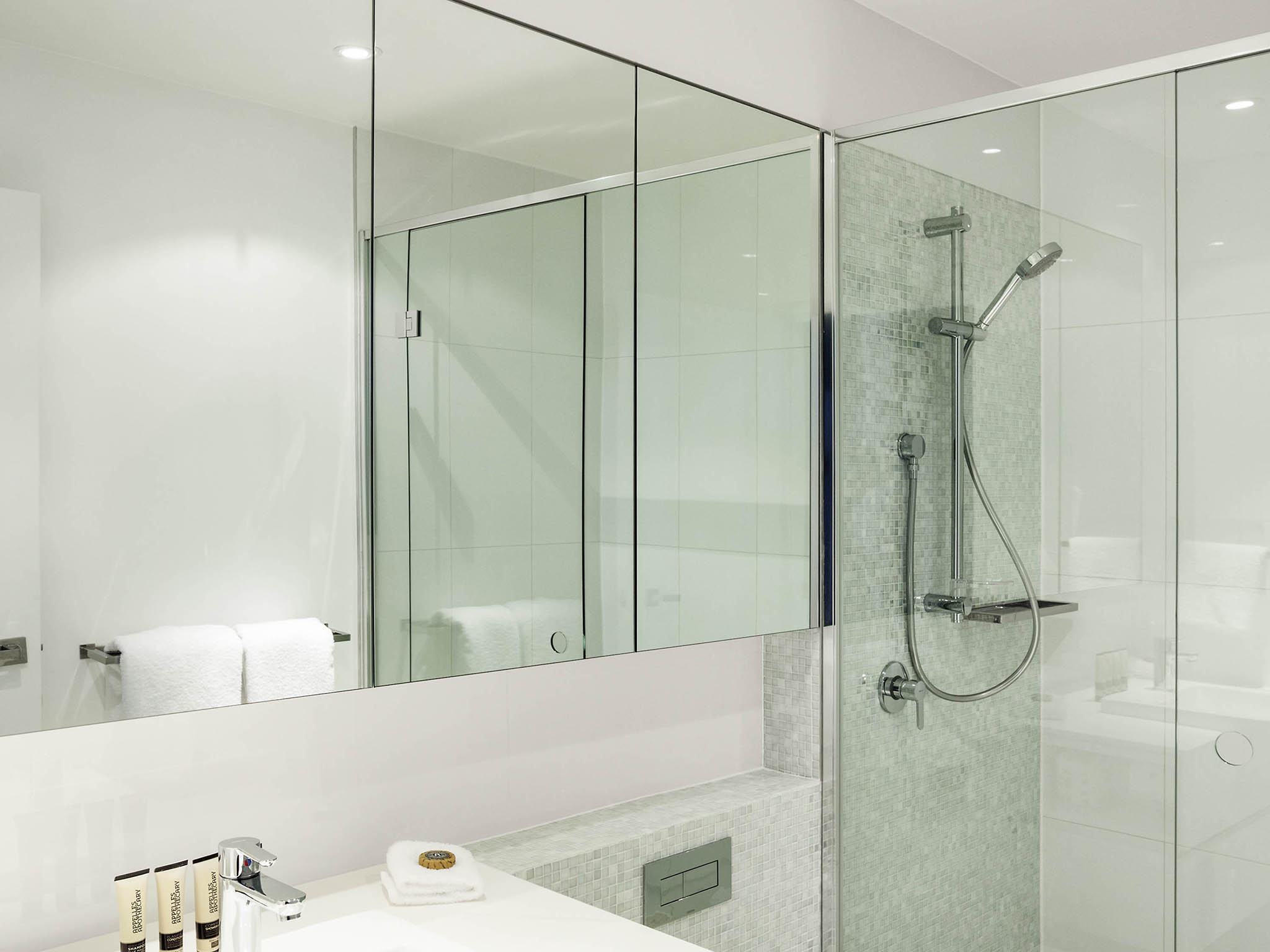 Photo - The Sebel Residences Melbourne Docklands Serviced Apartments