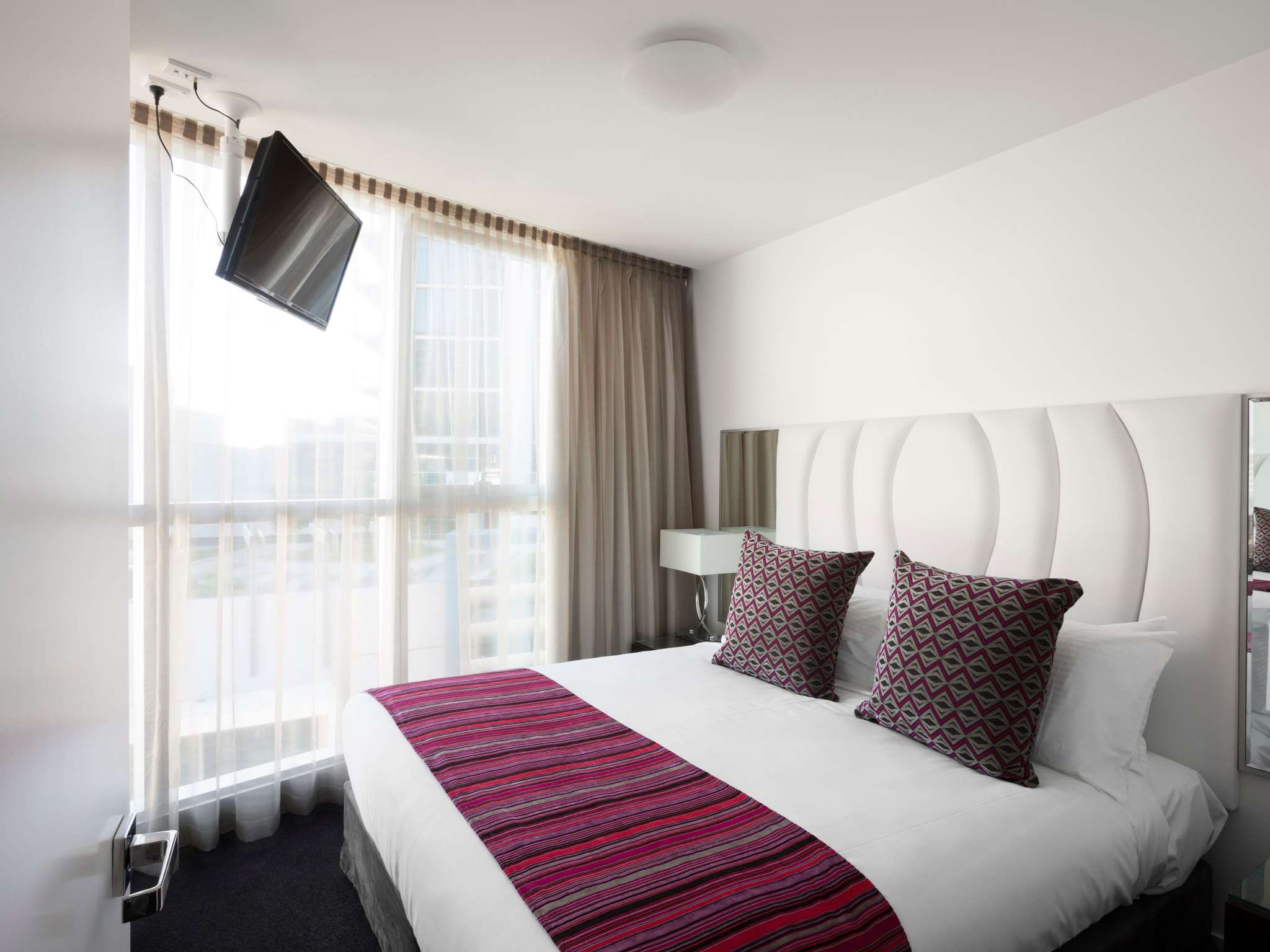 Photo - The Sebel Residences Melbourne Docklands Serviced Apartments