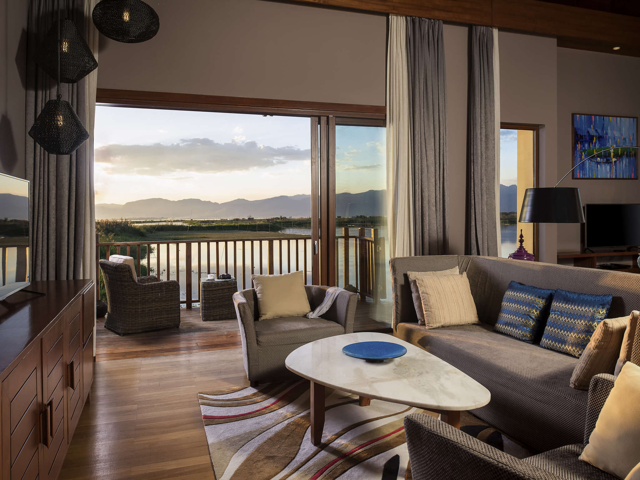 Hotel In Nyaung Shwe Novotel Inle Lake Myat Min Hotel Novotel Inle Lake Myat Min