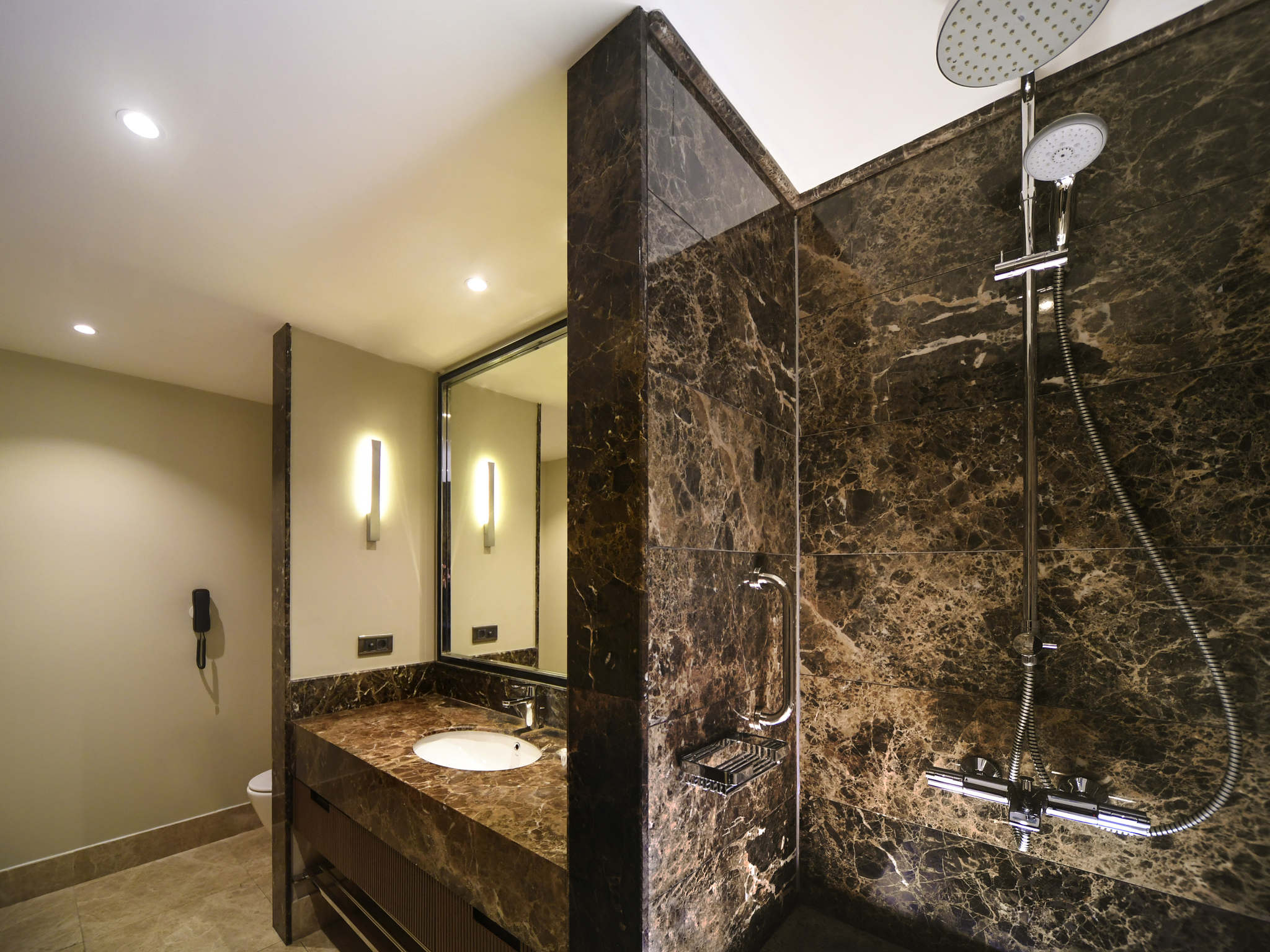 Photo - Mercure Istanbul West Hotel & Convention Center