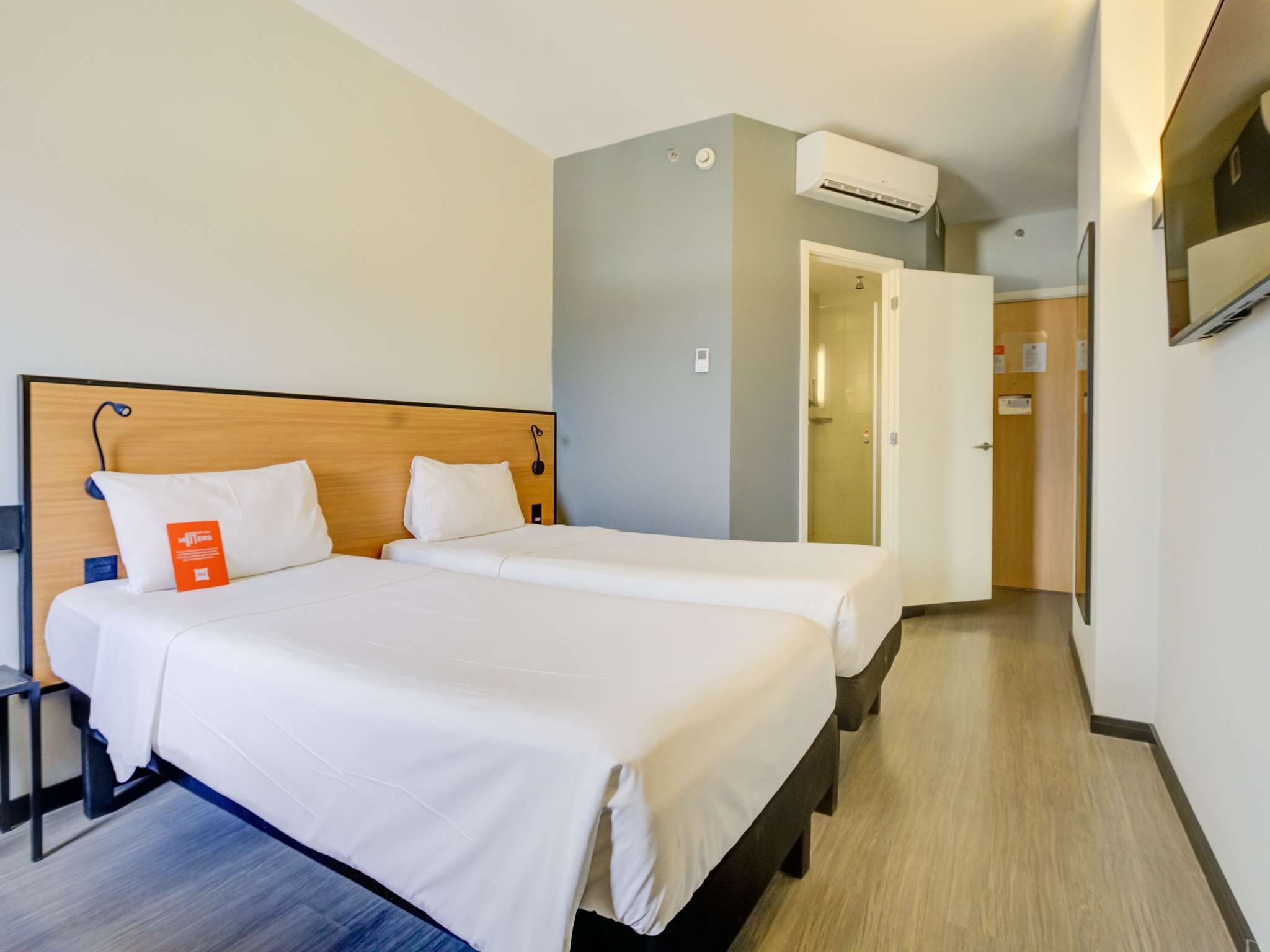 Photo - ibis Rio de Janeiro Nova America