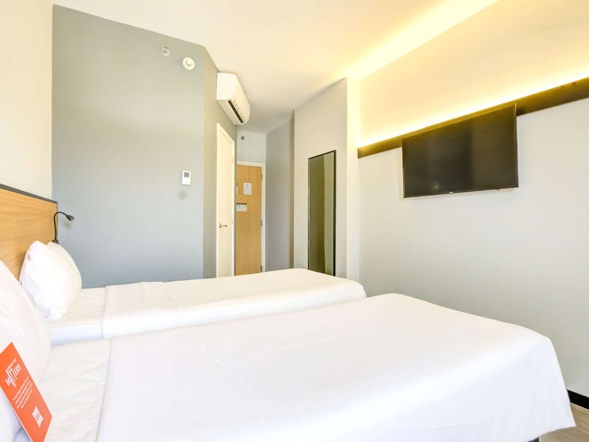 Photo - ibis Rio de Janeiro Nova America