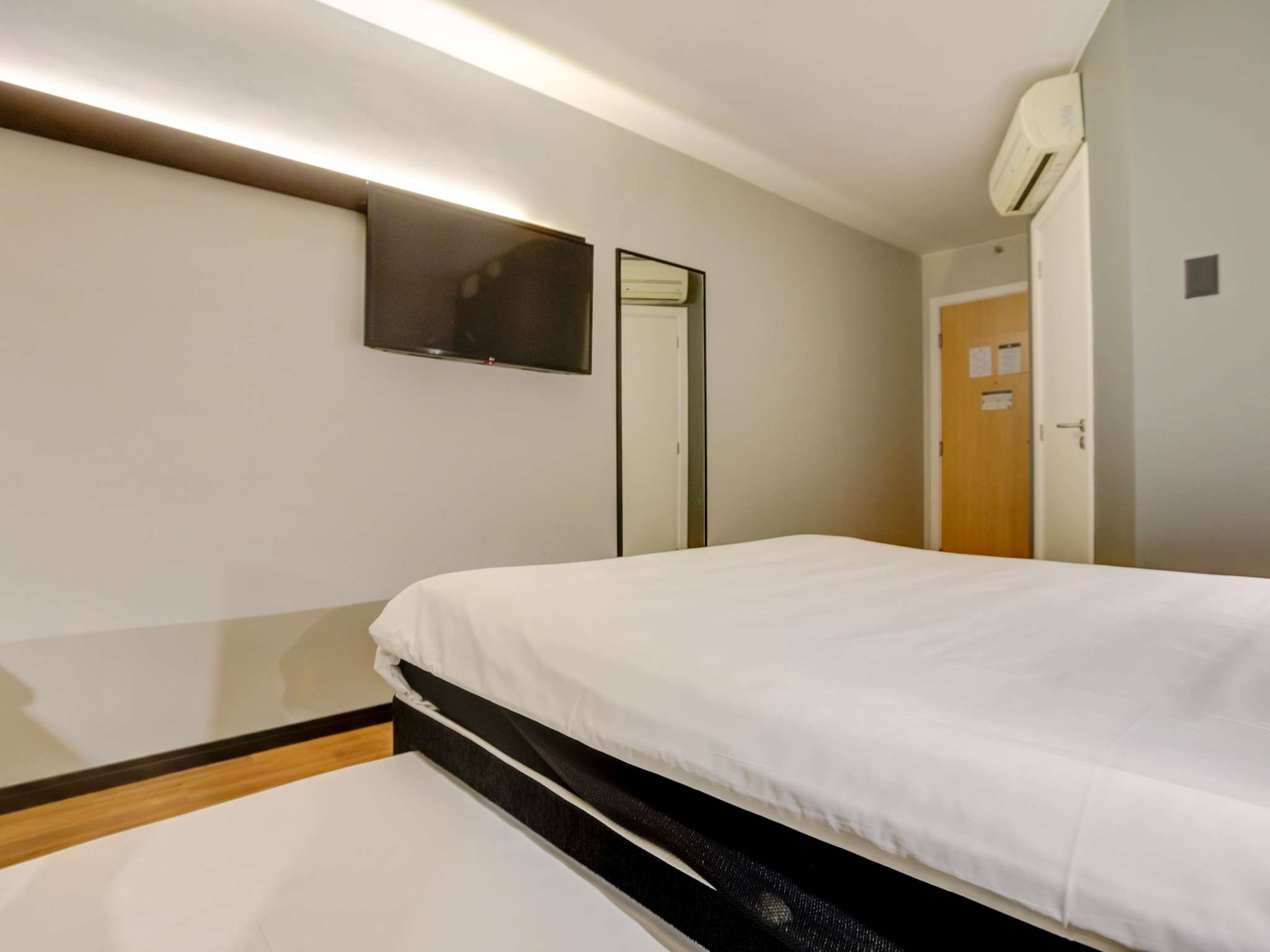 Photo - ibis Rio de Janeiro Nova America