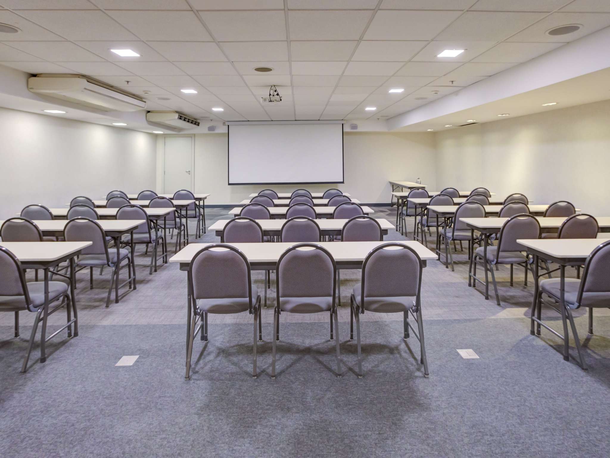 Photo - ibis Rio de Janeiro Nova America