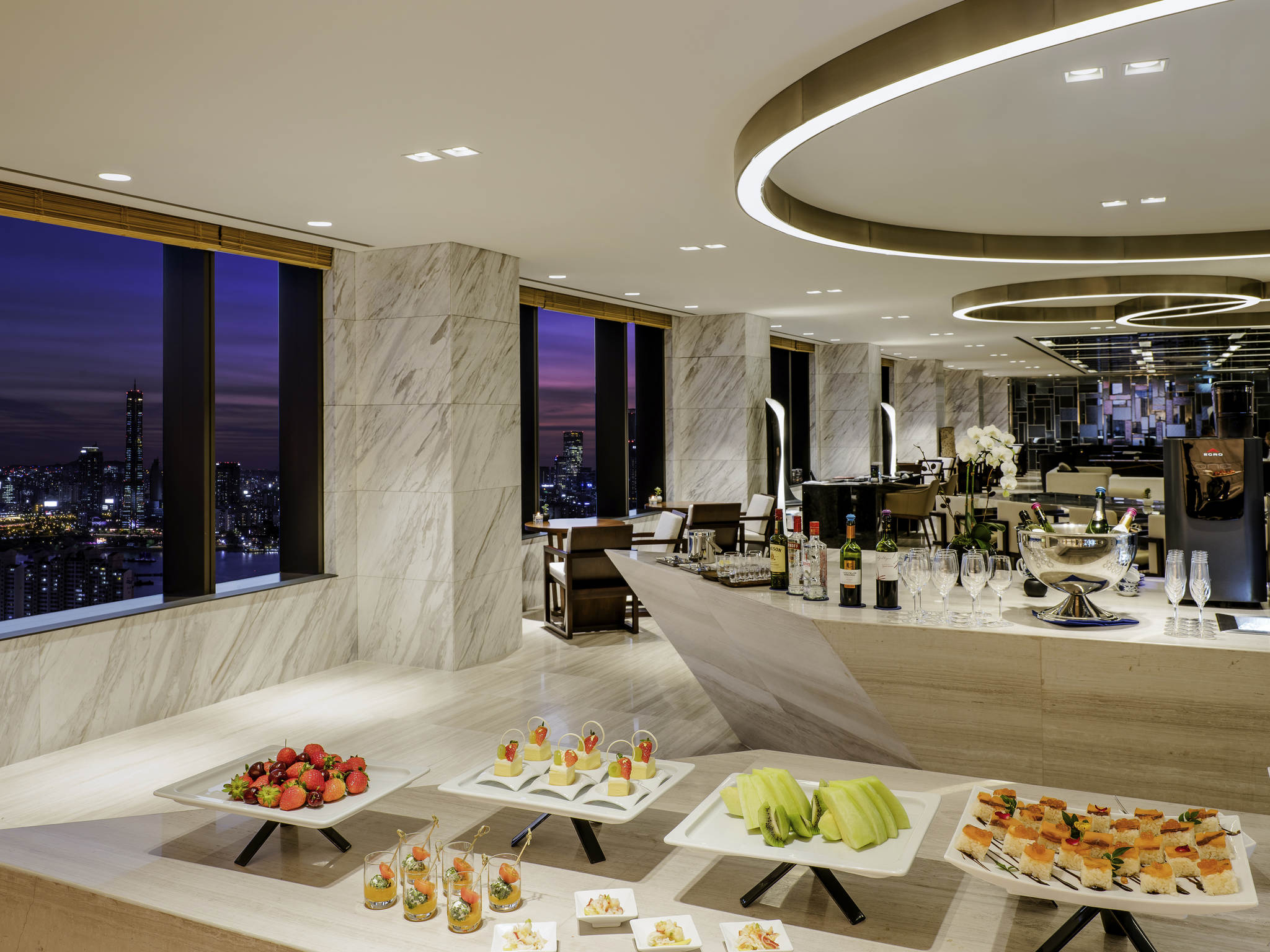 Photo - Novotel Suites Ambassador Seoul Yongsan