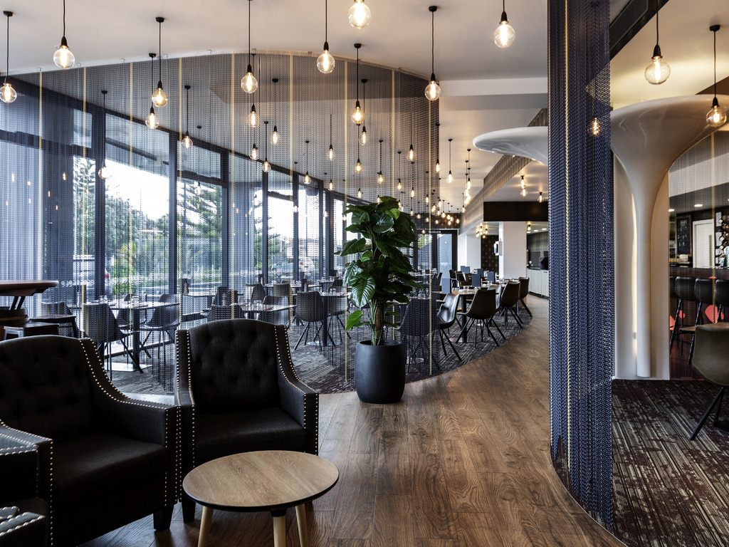 GOVERNORS EATERY + BAR NEW PLYMOUTH Restaurants by AccorHotels