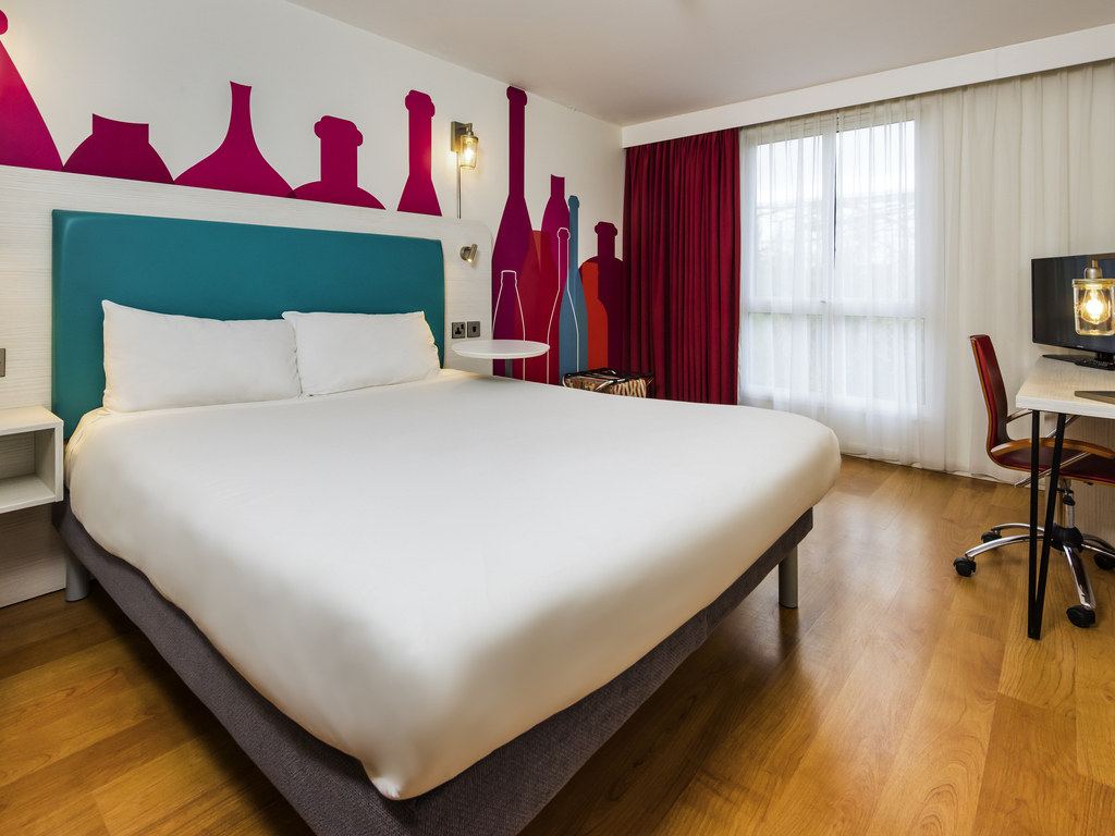 ibis Styles Barnsley - Image 3