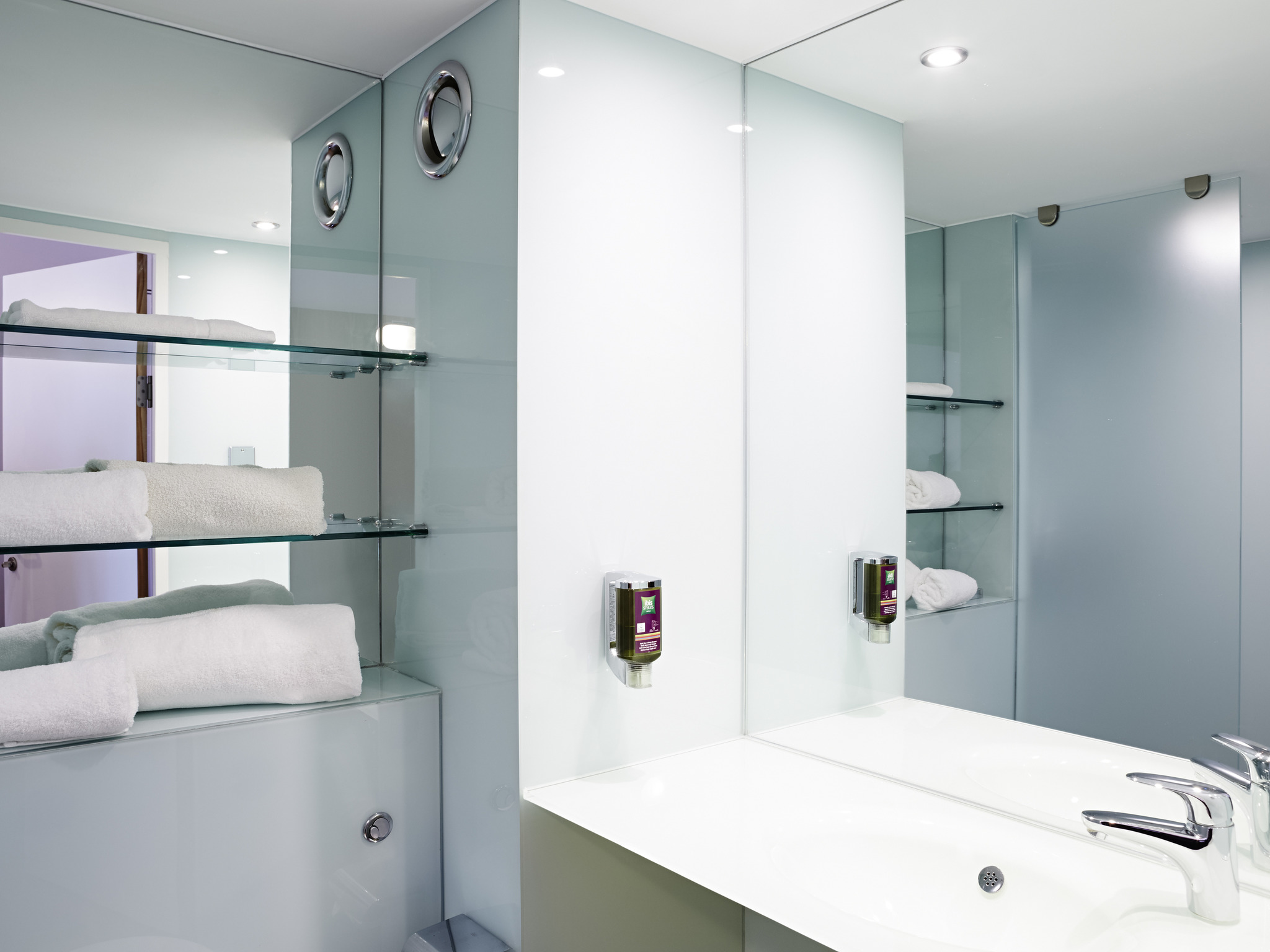 Photo - ibis Styles Barnsley