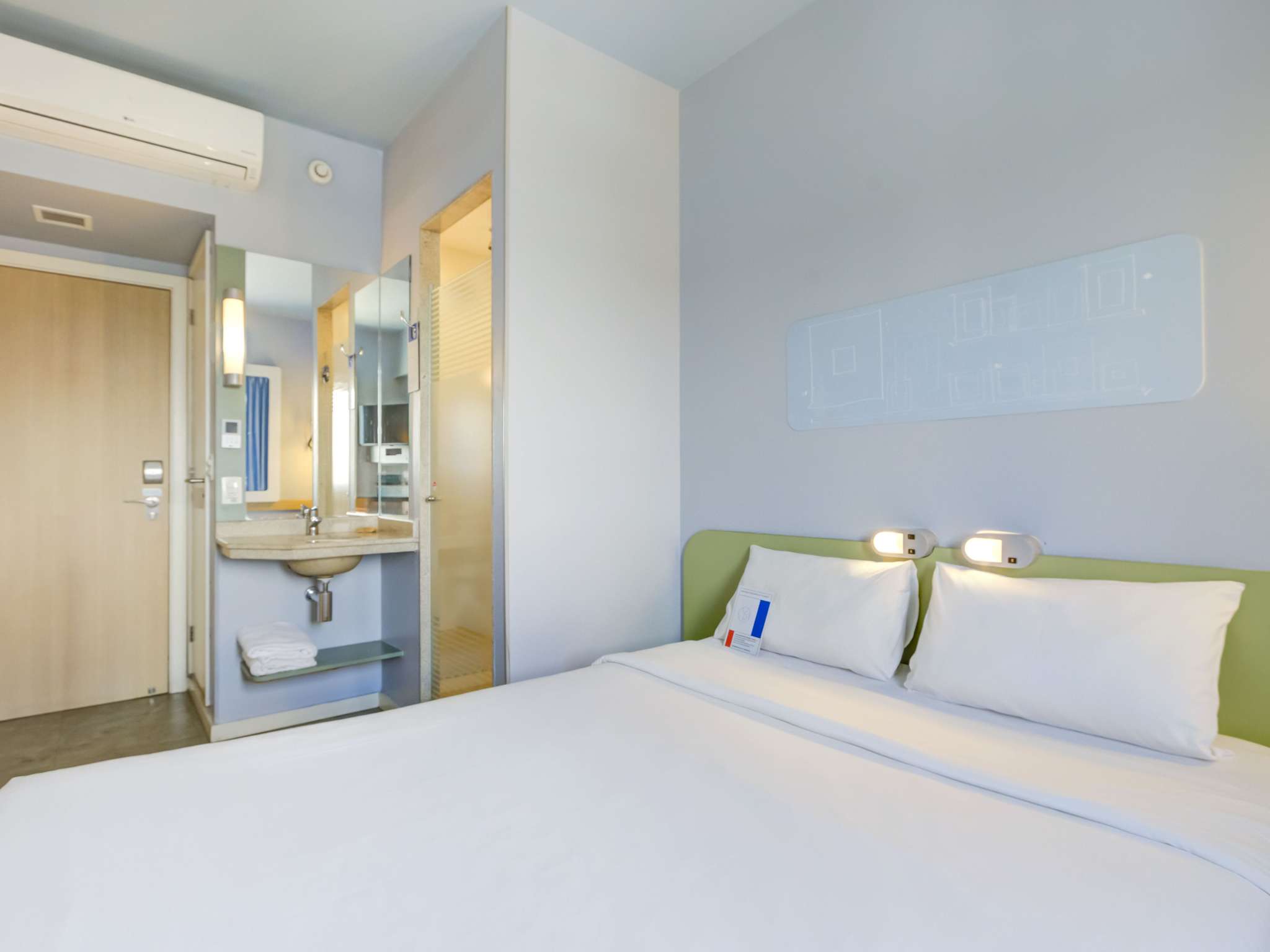 Foto - ibis budget Rio de Janeiro Nova America