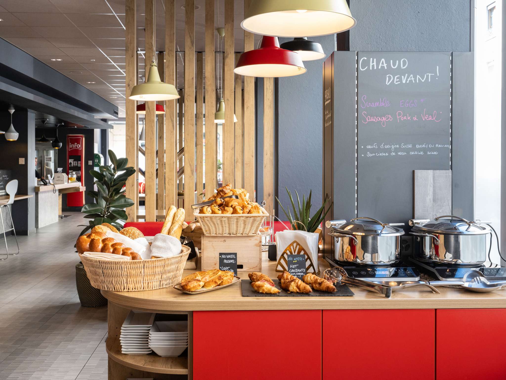 Photo - ibis Geneve Centre Lac