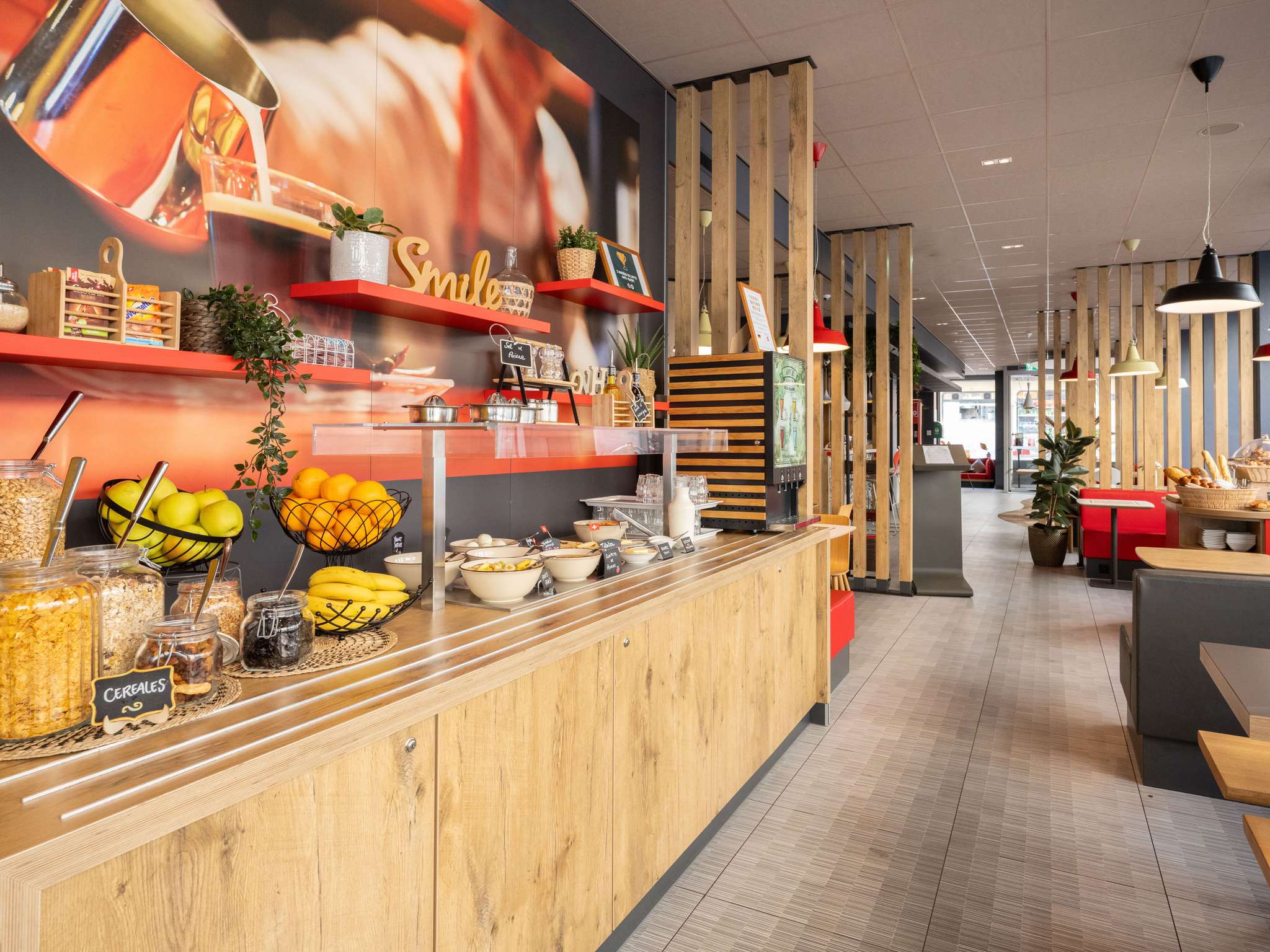 Photo - ibis Geneve Centre Lac