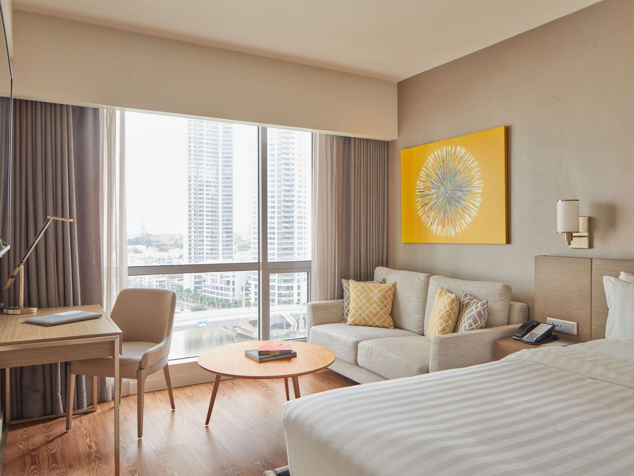 Photo - Novotel Suites Manila at Acqua