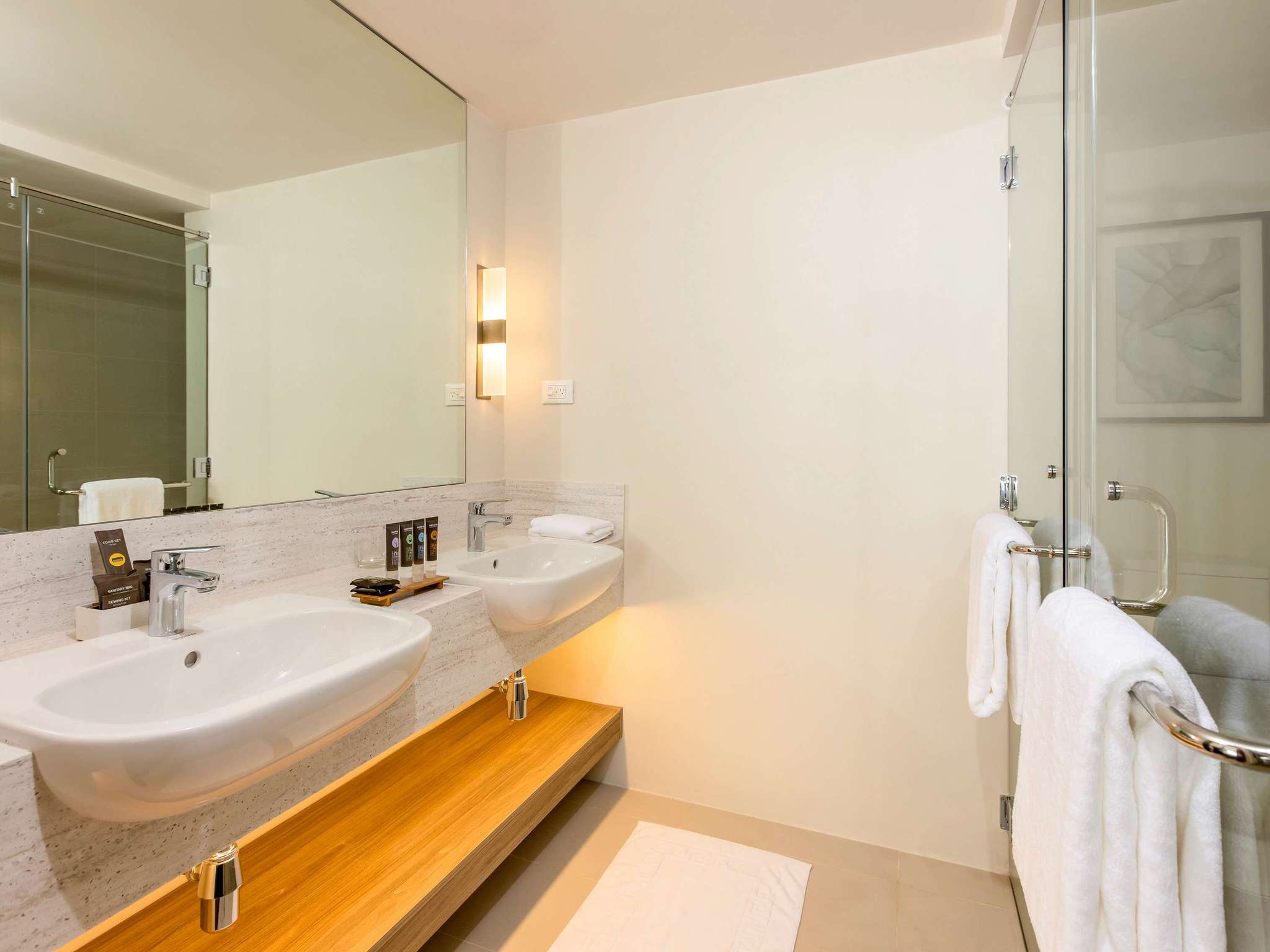 Photo - Novotel Suites Manila at Acqua