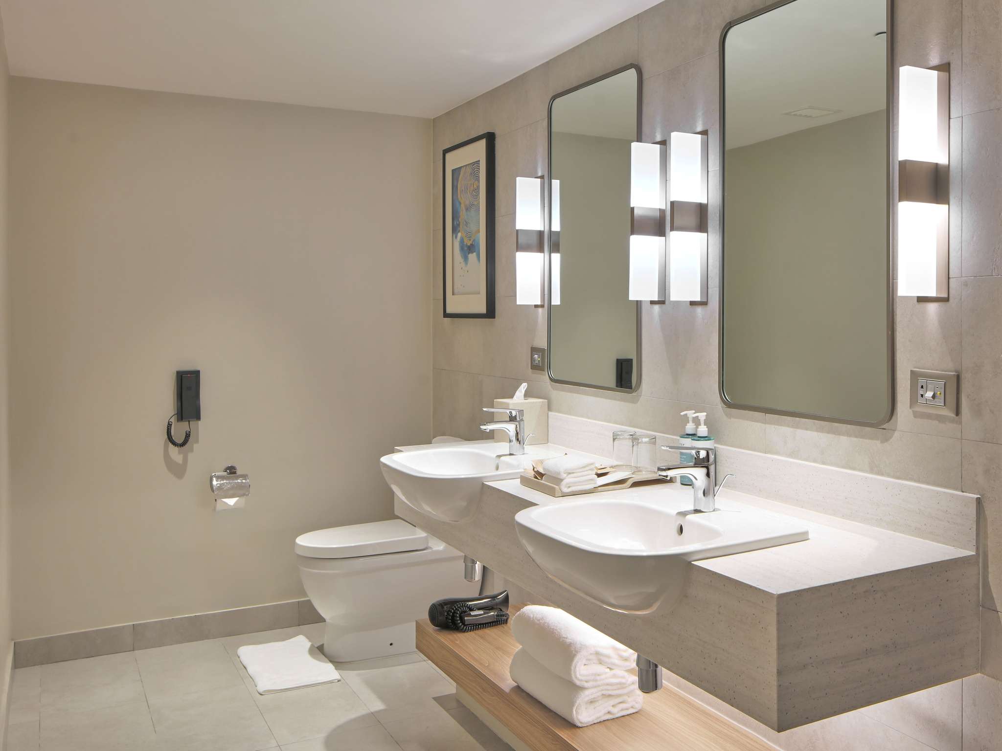 Photo - Novotel Suites Manila at Acqua