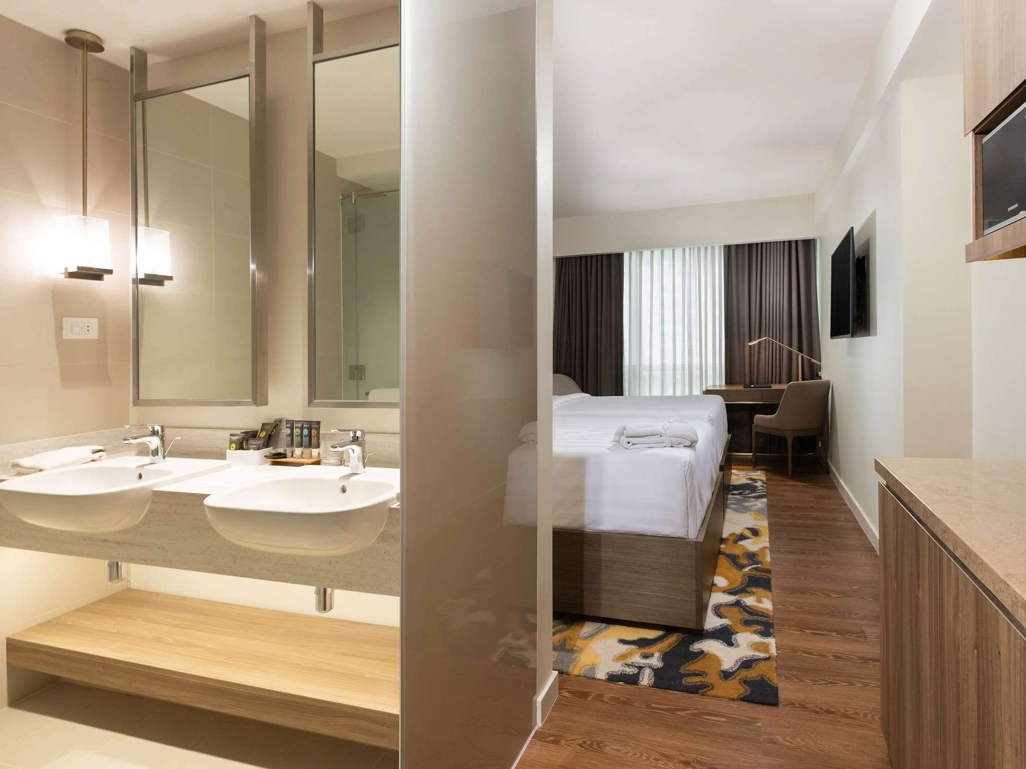 Photo - Novotel Suites Manila at Acqua