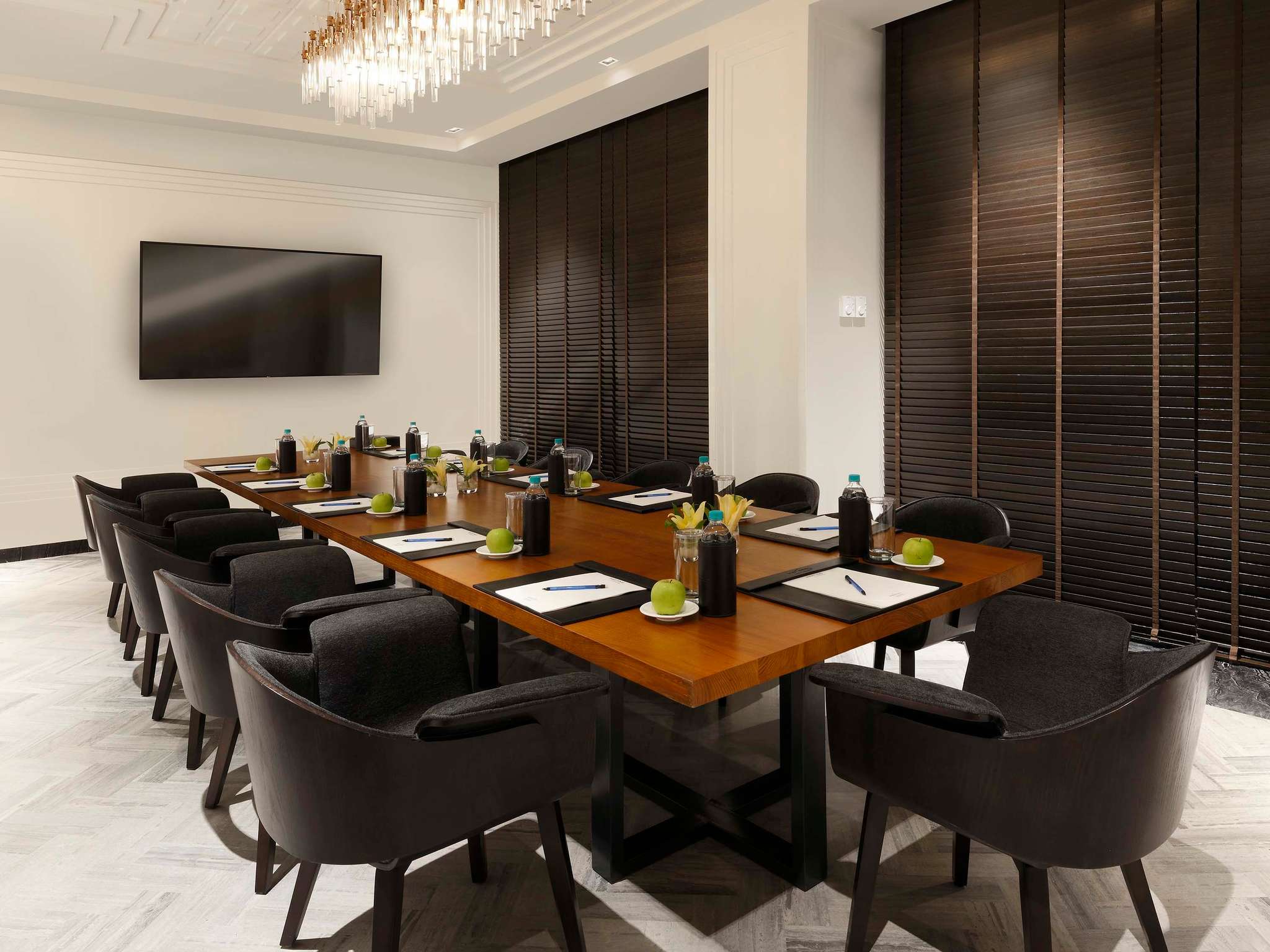 Photo - Novotel Chennai Chamiers Road