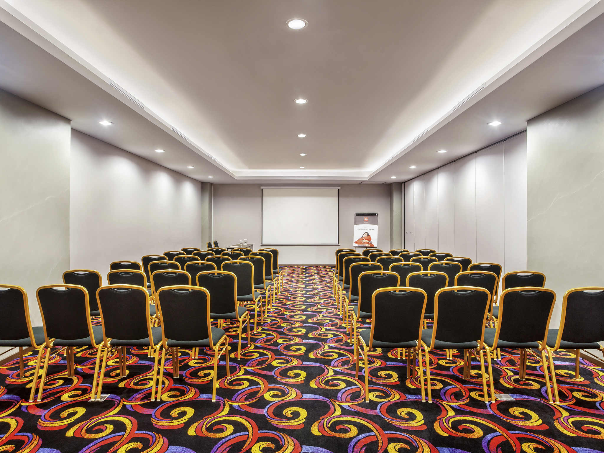 ibis Pontianak City Center