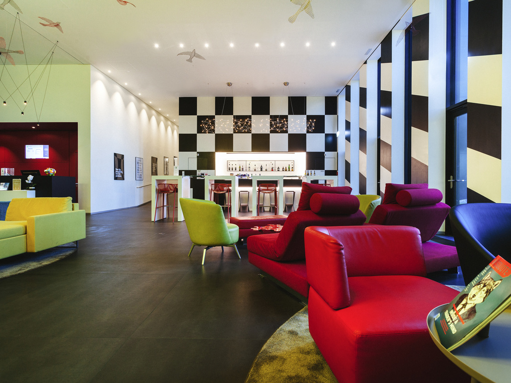 ibis Styles Basel City - Image 4