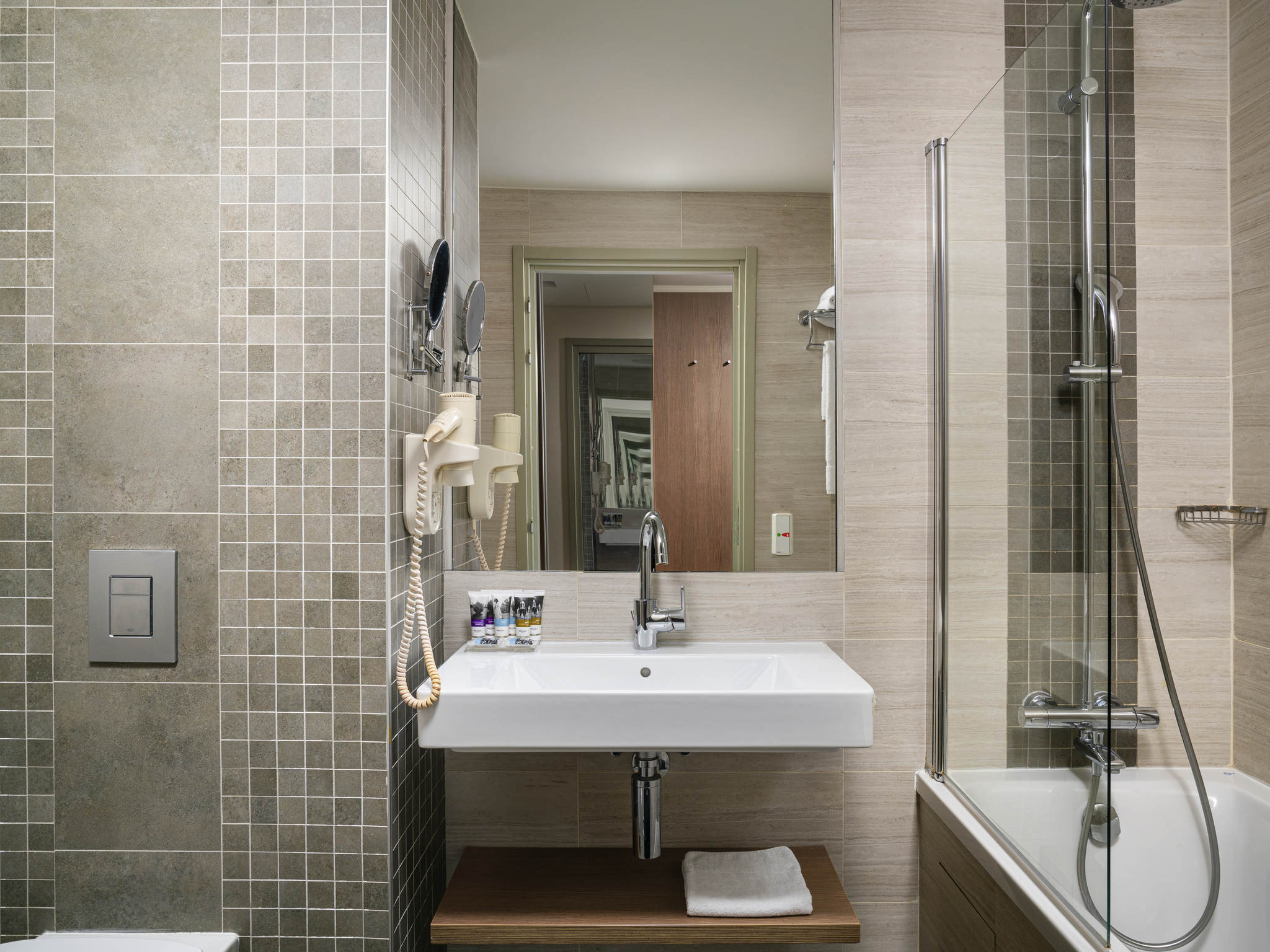 Photo - Mercure Bucharest City Center