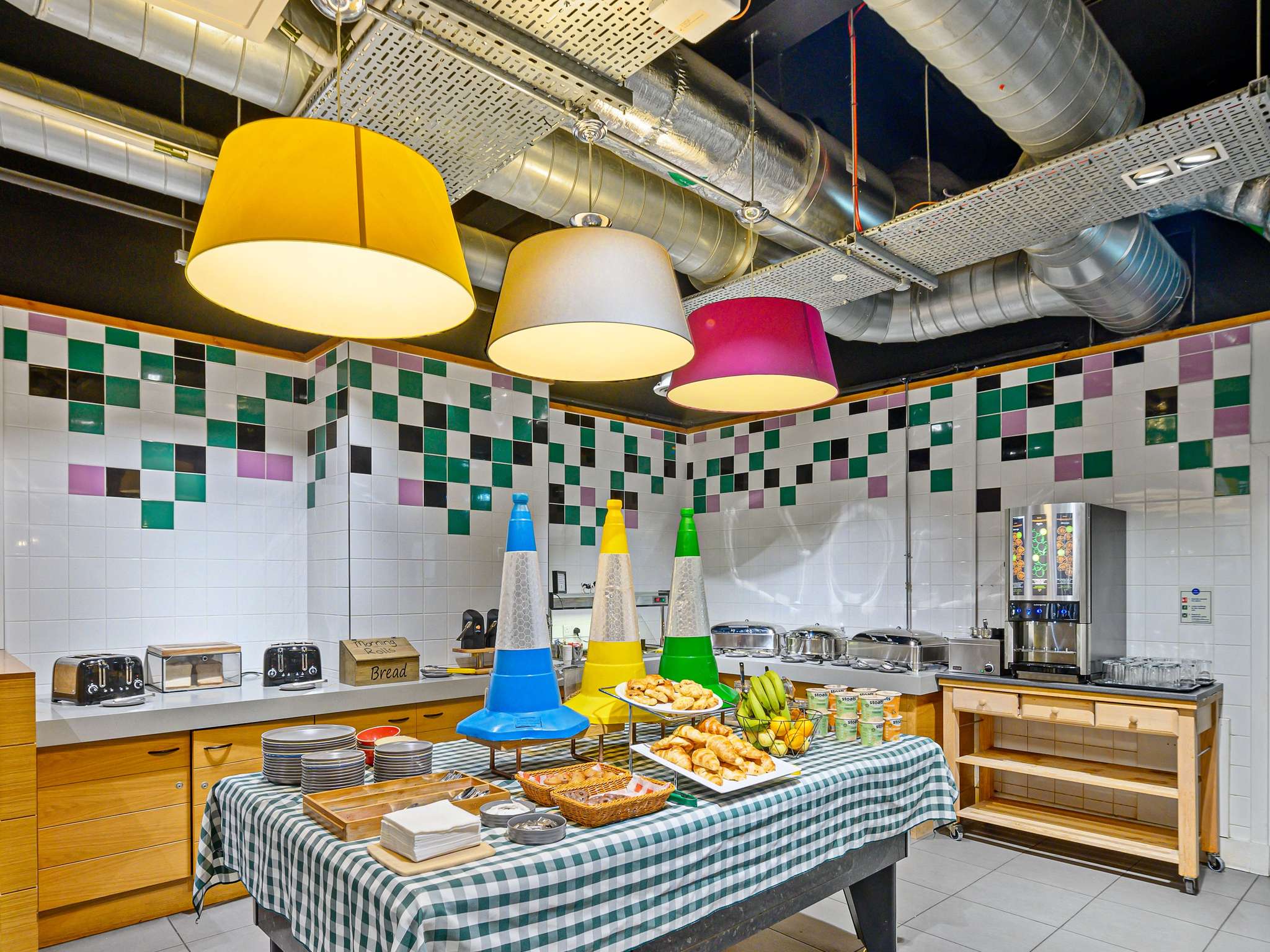 Foto - ibis Styles Glasgow Centre George Square