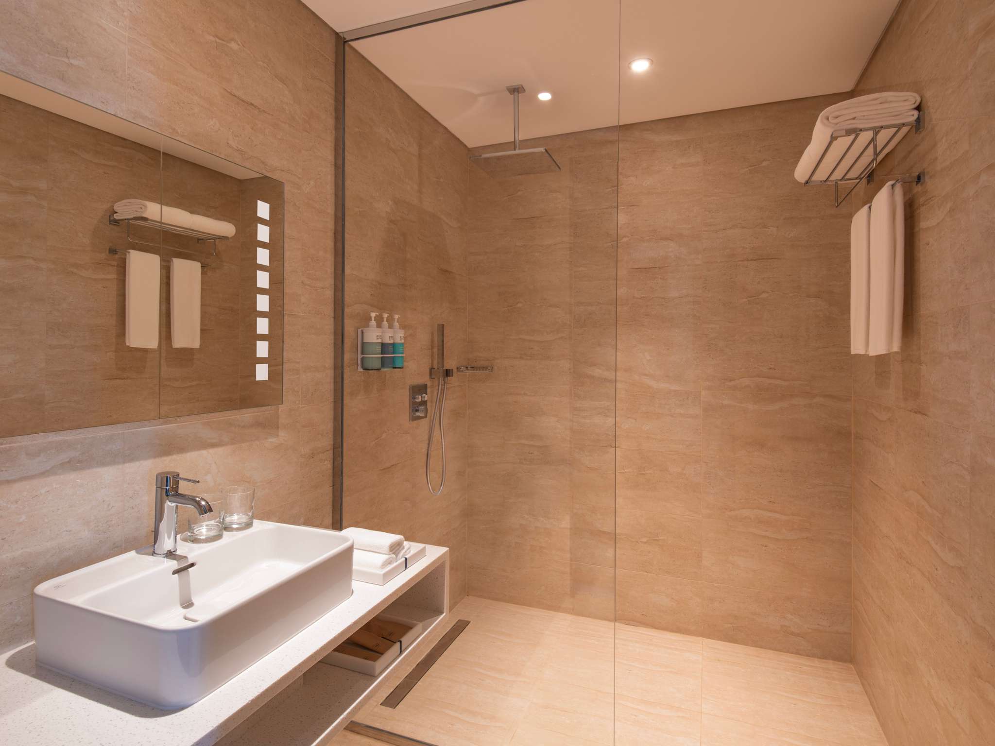 Photo - Novotel Riyadh Sahafa