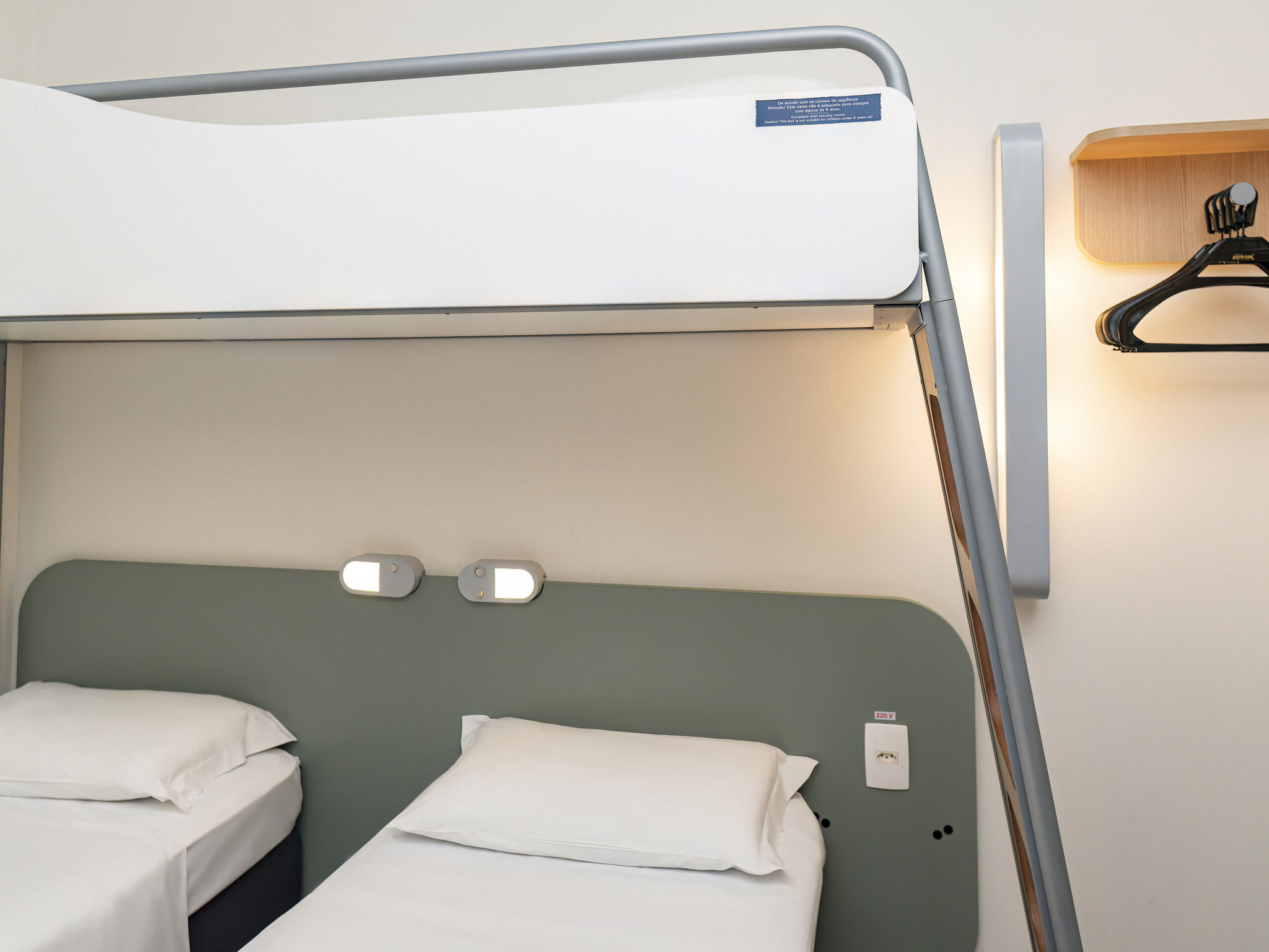 Foto - ibis budget Curitiba Aeroporto