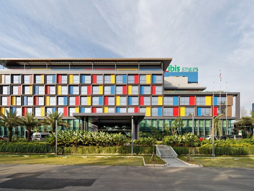 ibis Styles Батам Нагоя - Image 1